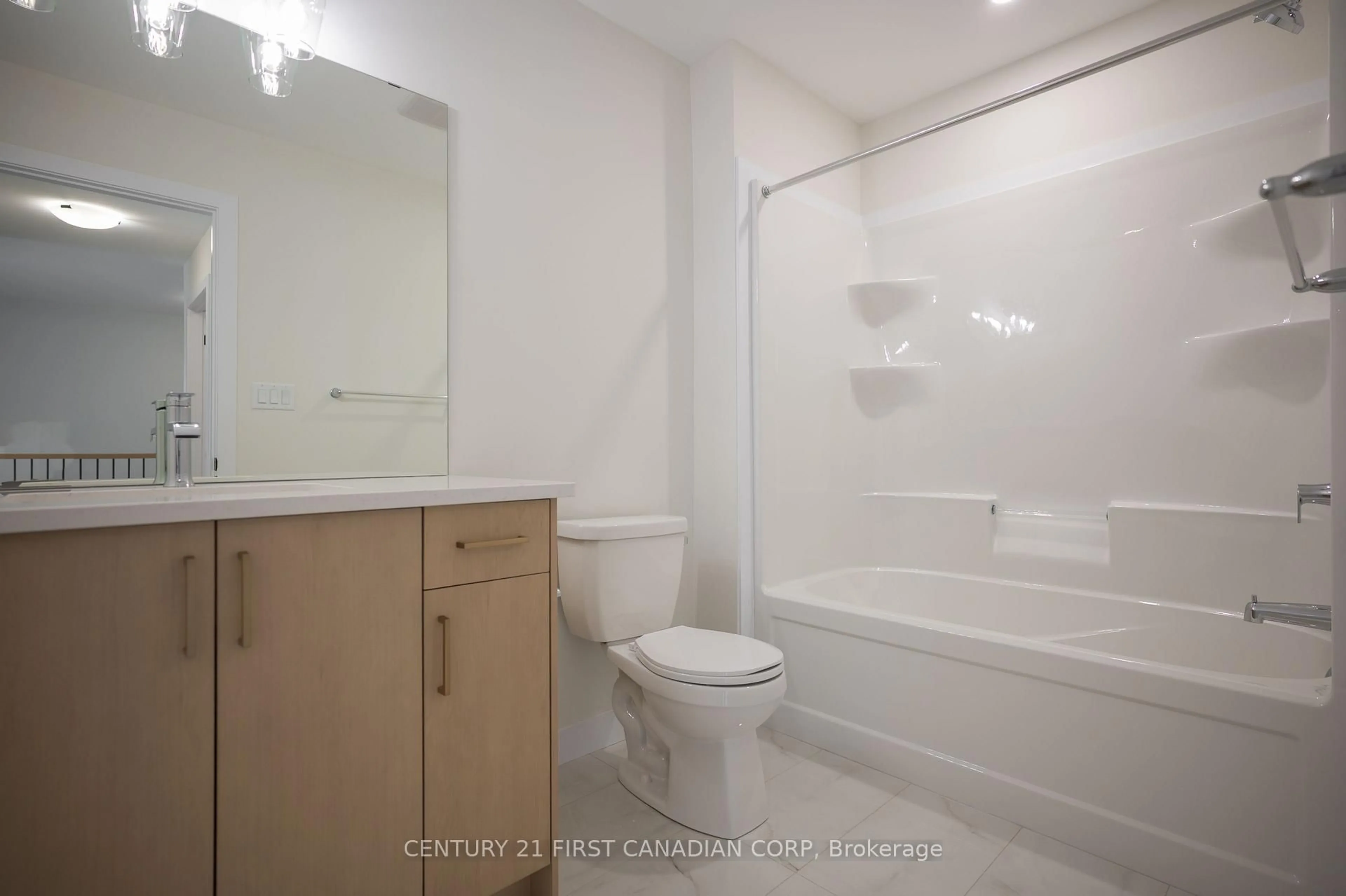 Standard bathroom, unknown for 4297 Calhoun Way, London South Ontario N6P 1J9