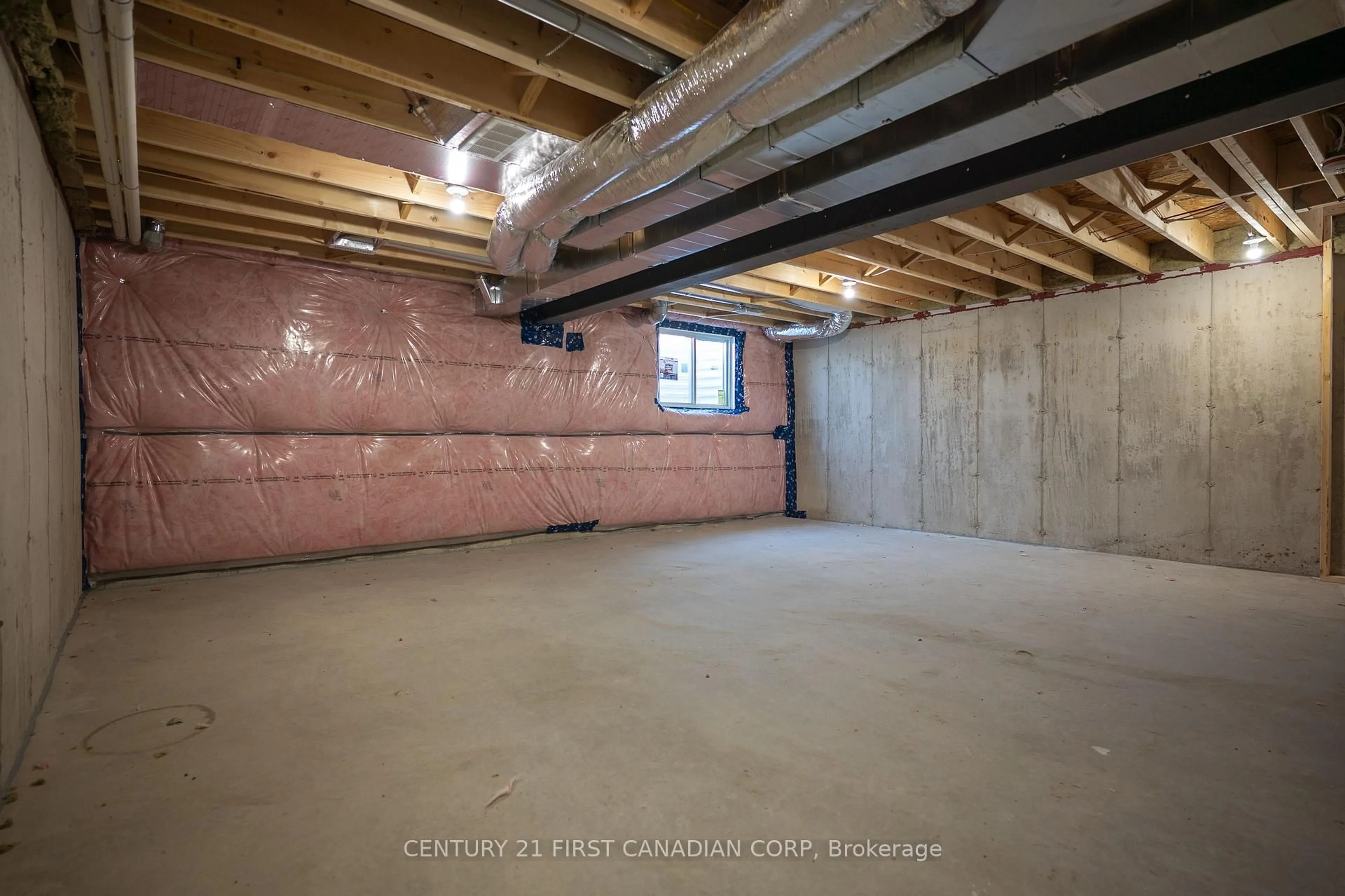 A pic of a room for 4297 Calhoun Way, London South Ontario N6P 1J9