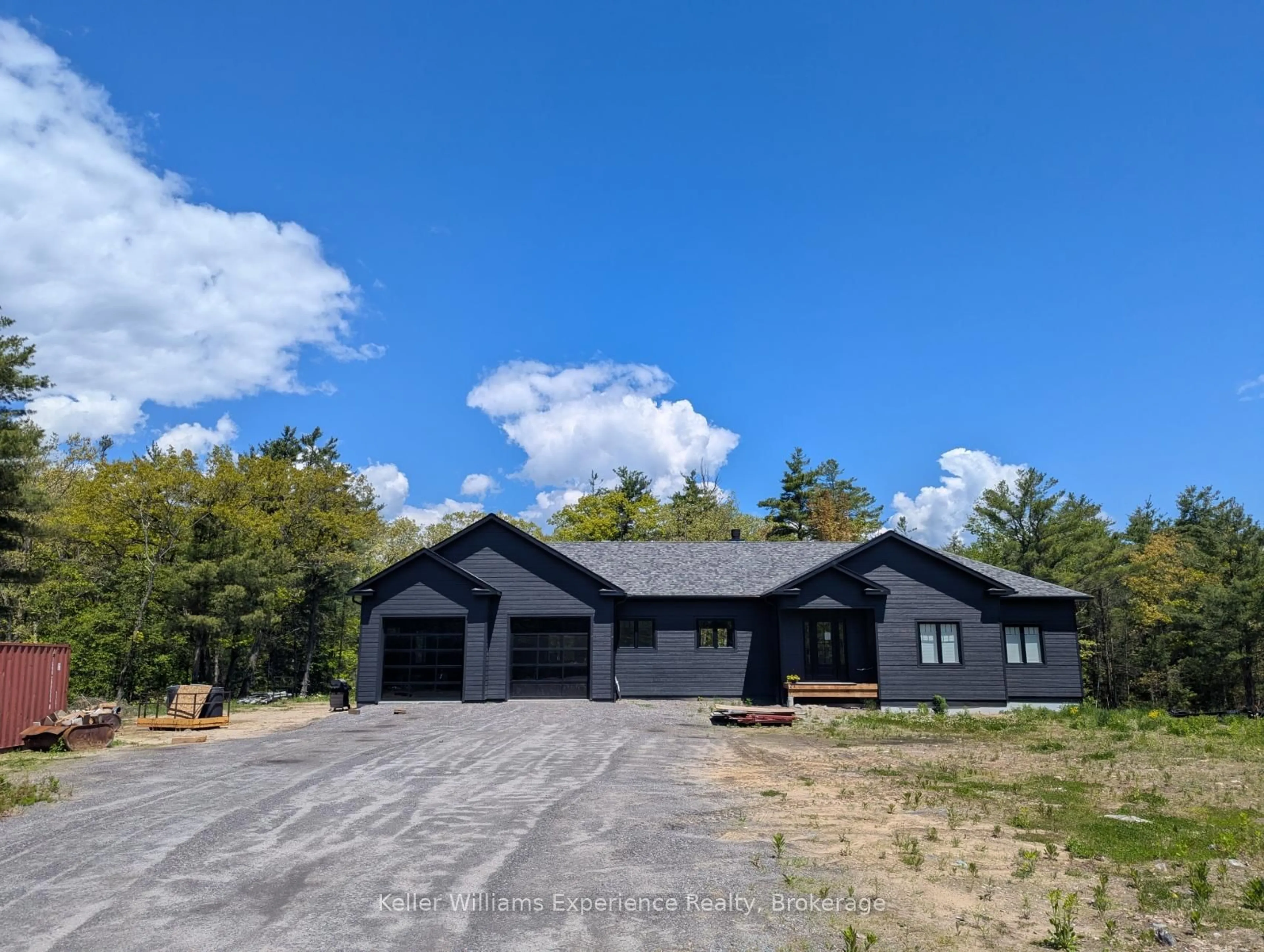 A pic from outside/outdoor area/front of a property/back of a property/a pic from drone, unknown for 1052 Buckeye Rd, Muskoka Lakes Ontario P0C 1H0