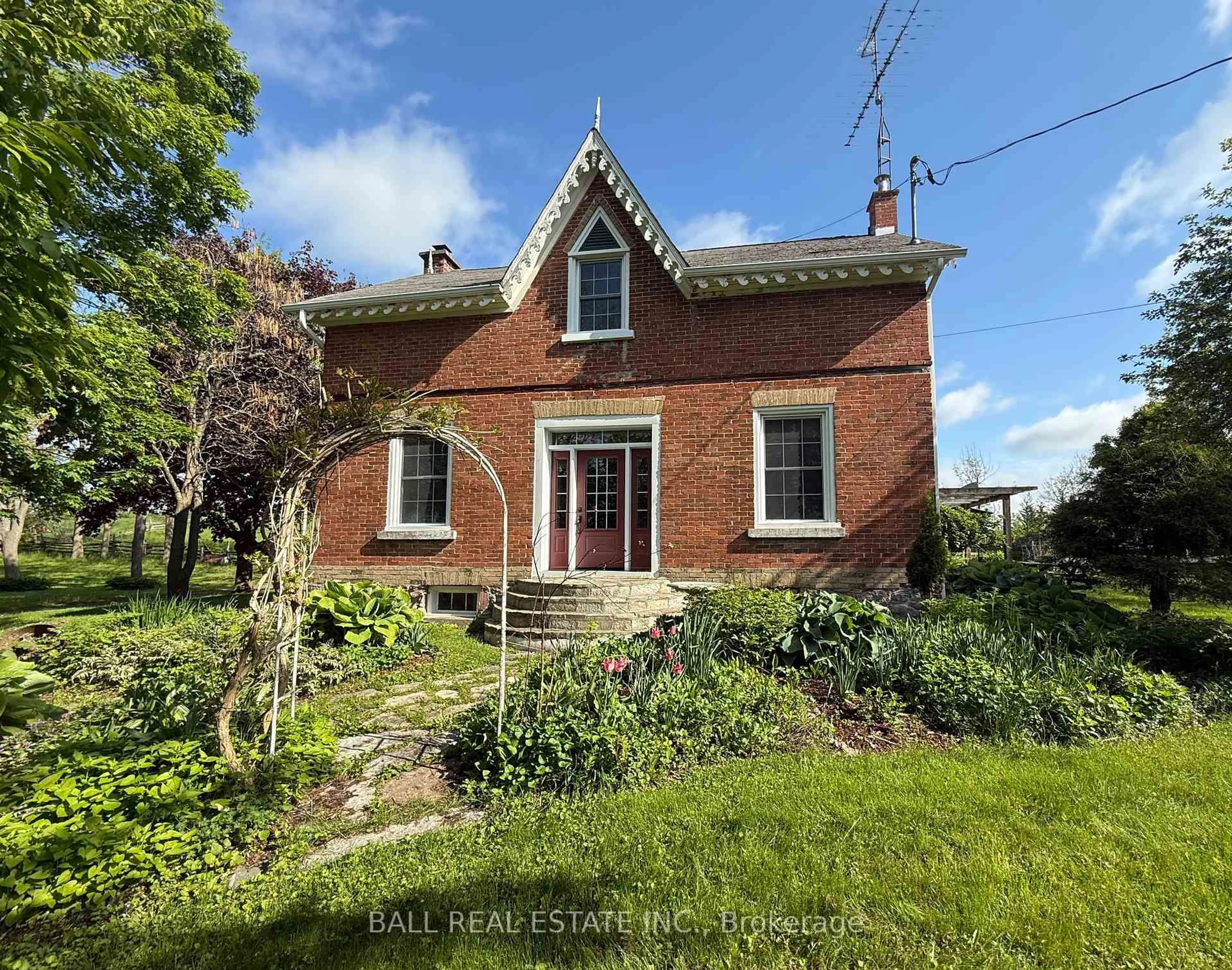 Home with brick exterior material, building for 94 West St, Douro-Dummer Ontario K0L 3A0