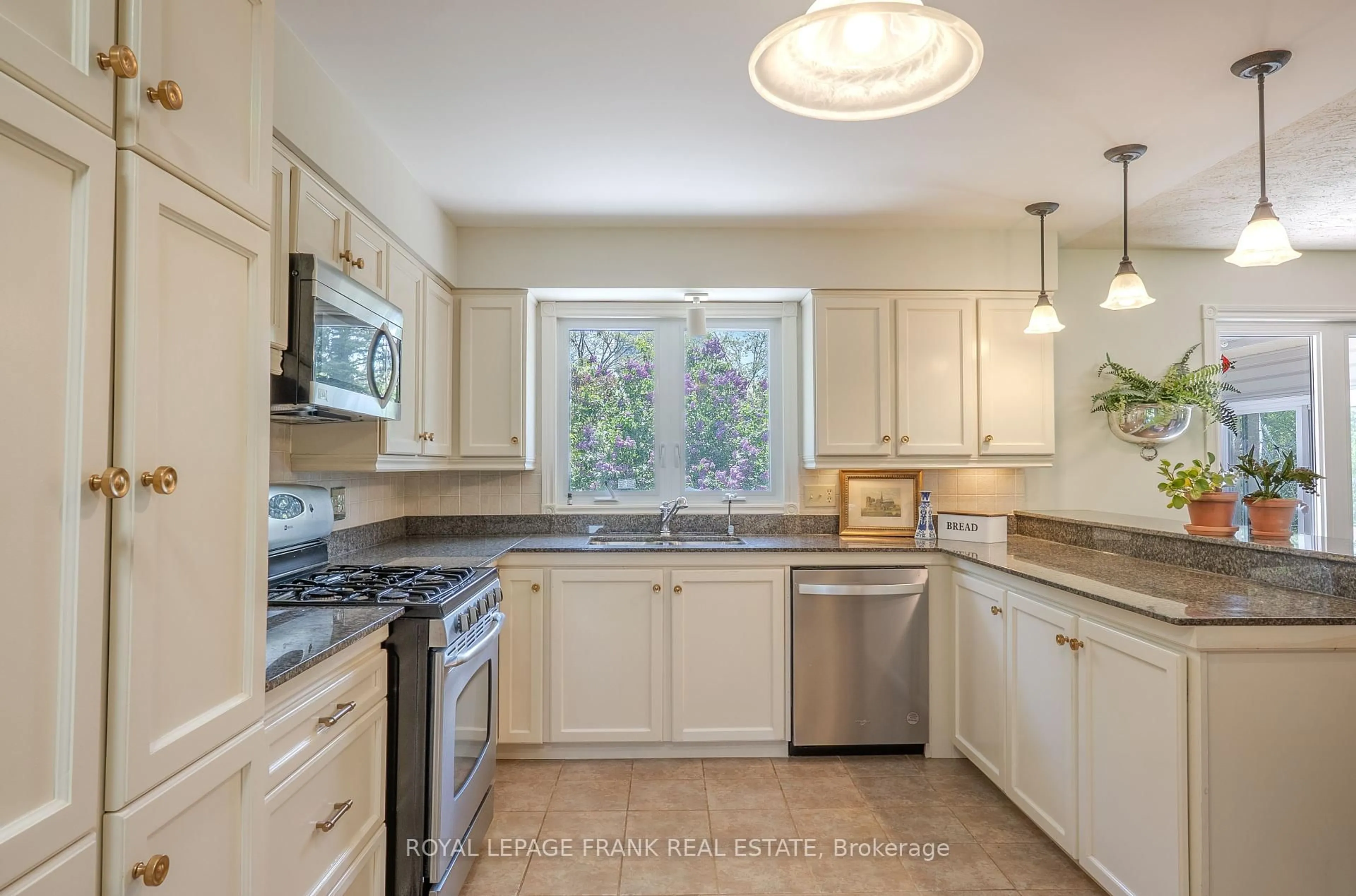 Unknown for 10 Alma Rd, Kawartha Lakes Ontario K0M 1A0