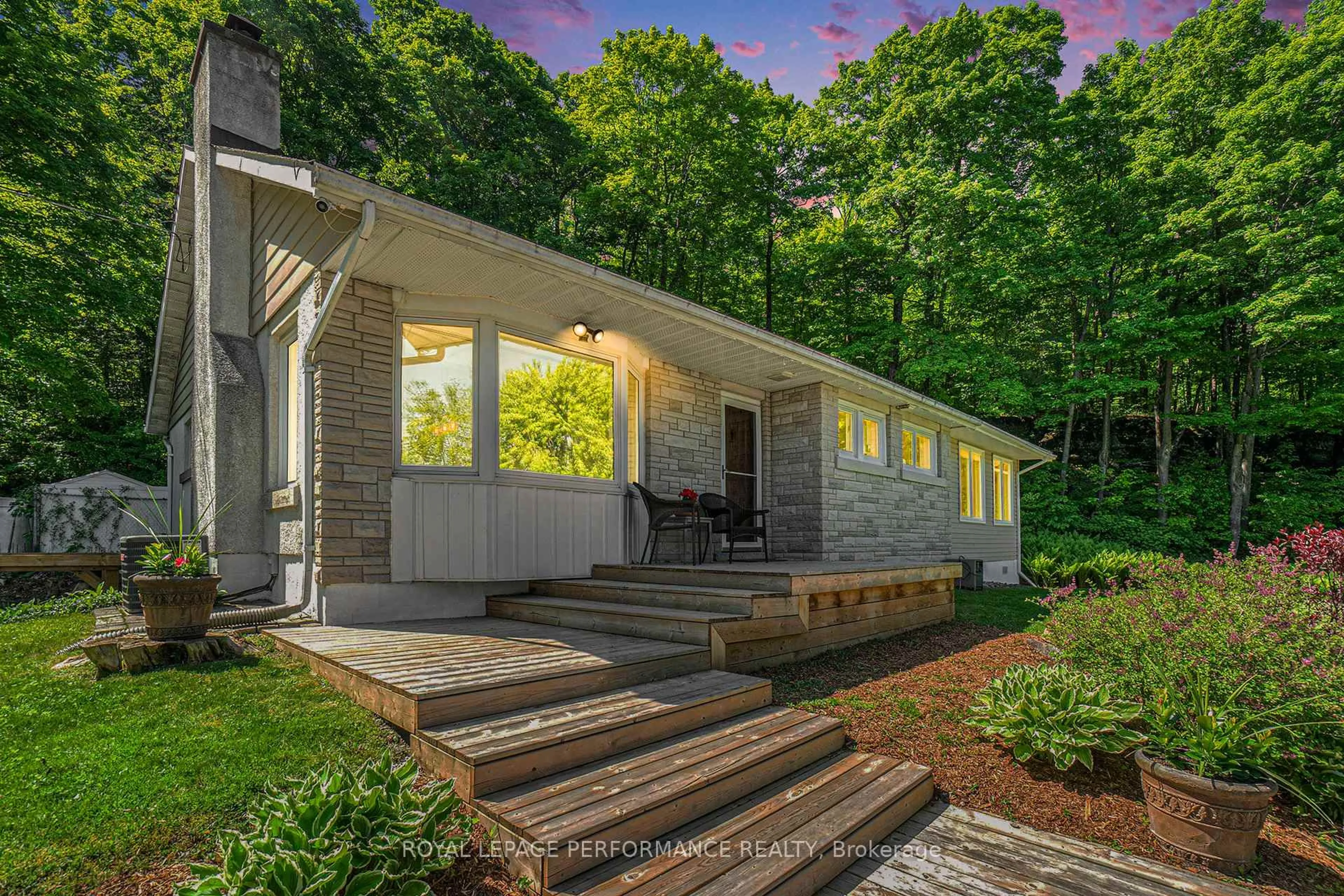 Home with vinyl exterior material, unknown for 1180 Quigley Hill Rd, Cumberland Ontario K4C 1H3