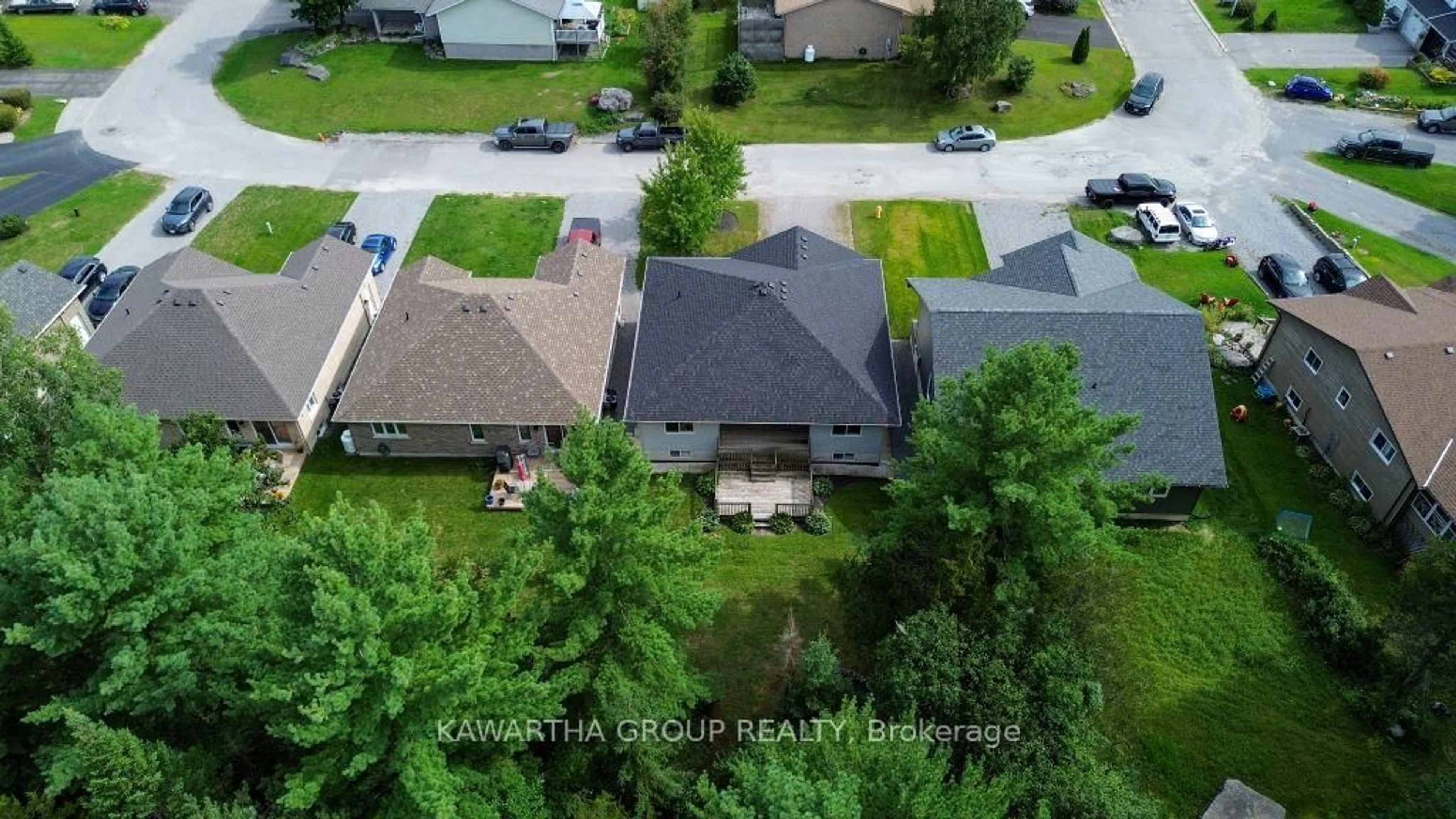 A pic from outside/outdoor area/front of a property/back of a property/a pic from drone, street for 45 Birch Cres, Kawartha Lakes Ontario K0M 1A0