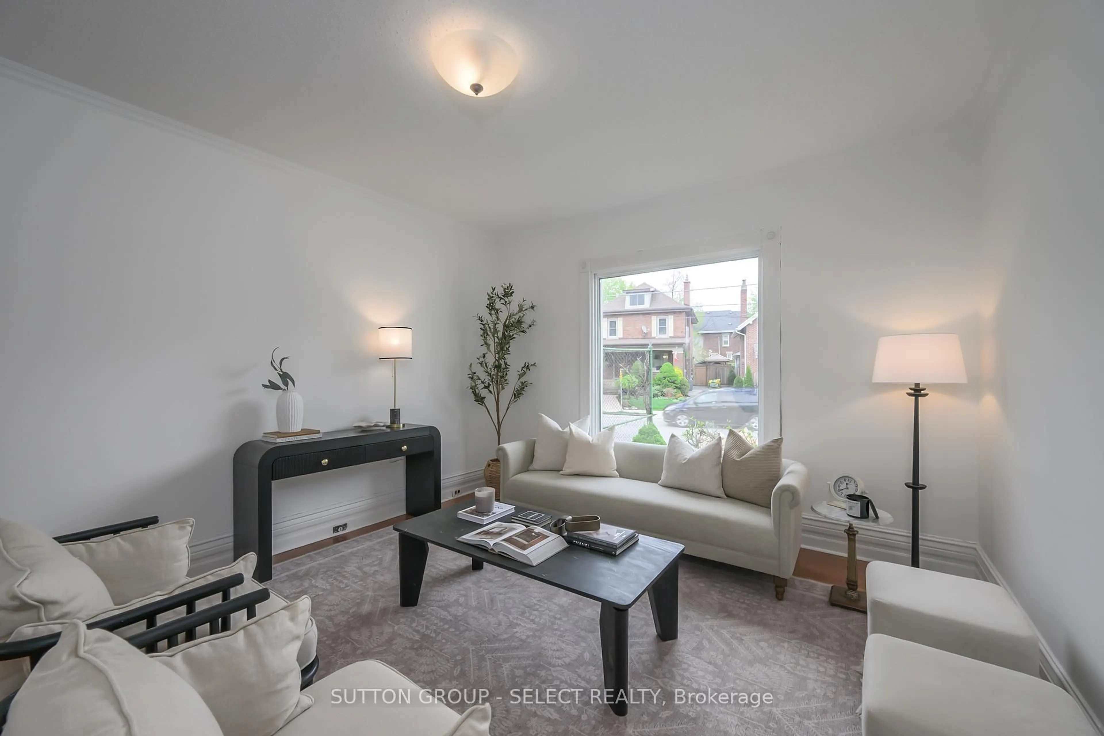 Living room with furniture, unknown for 317 Wortley Rd, London South Ontario N6C 3R6