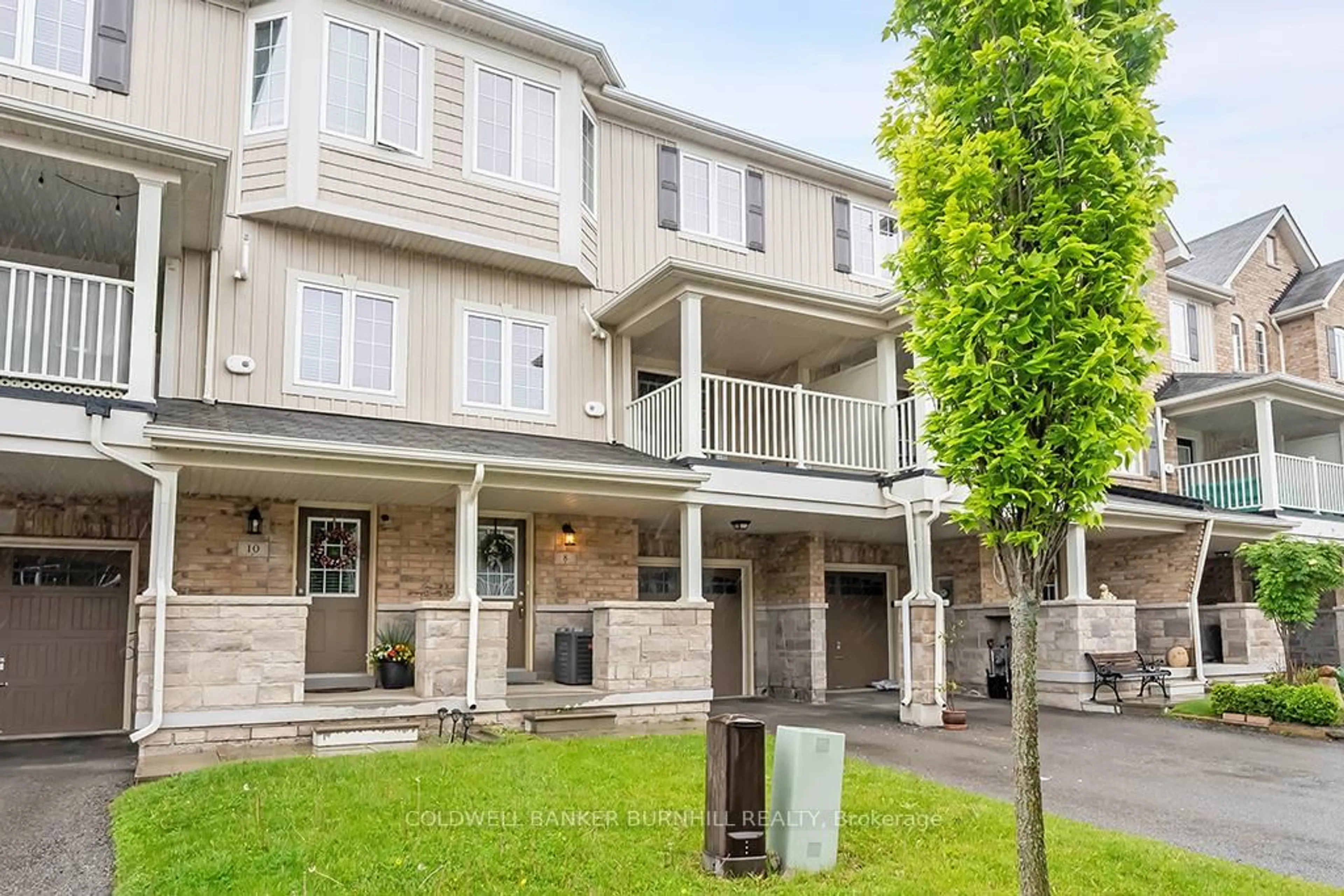 Unknown for 8 Hiscott Dr, Hamilton Ontario L8B 0A2