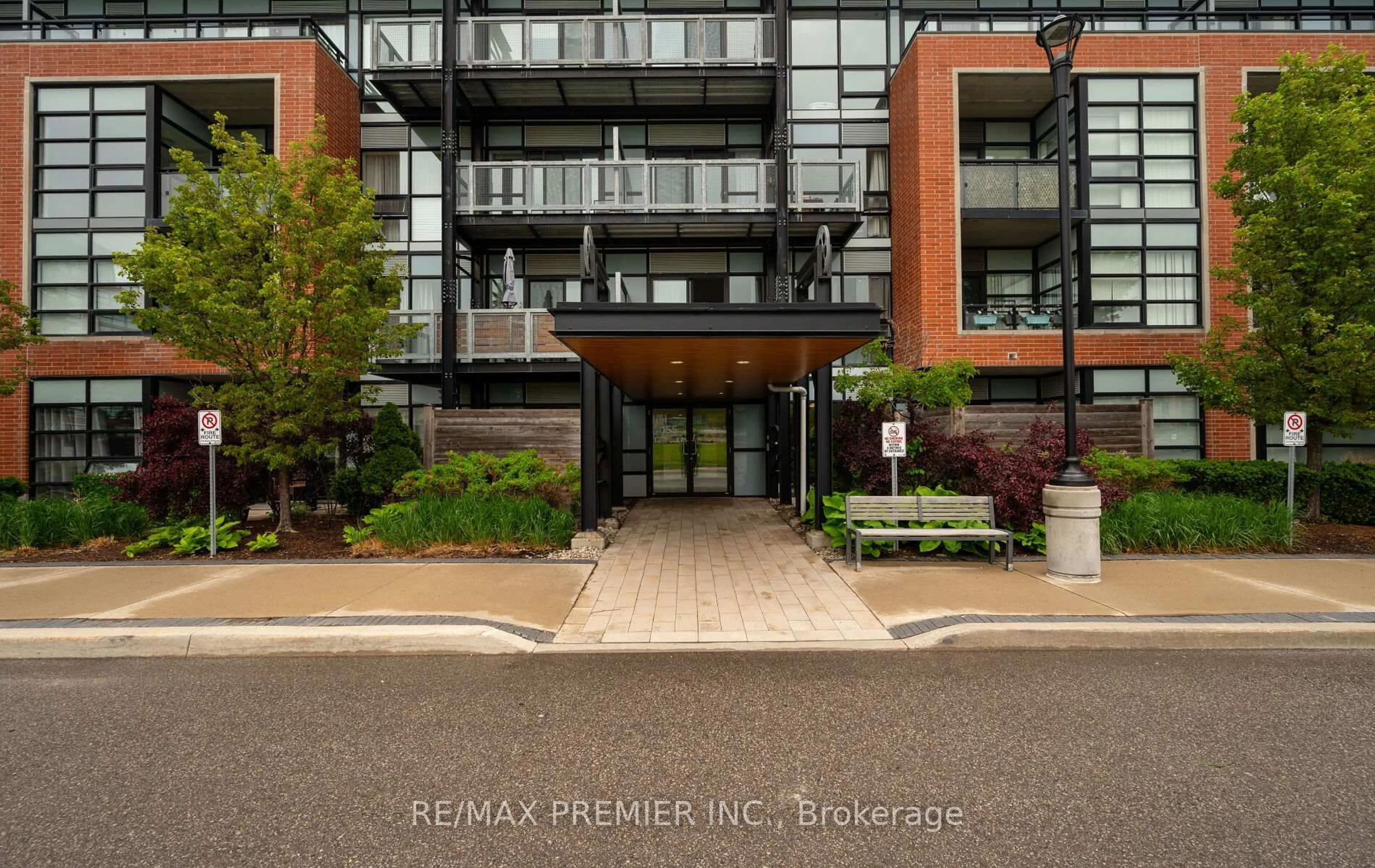 Indoor entryway for 155 St Leger St #115, Kitchener Ontario N2H 0B9