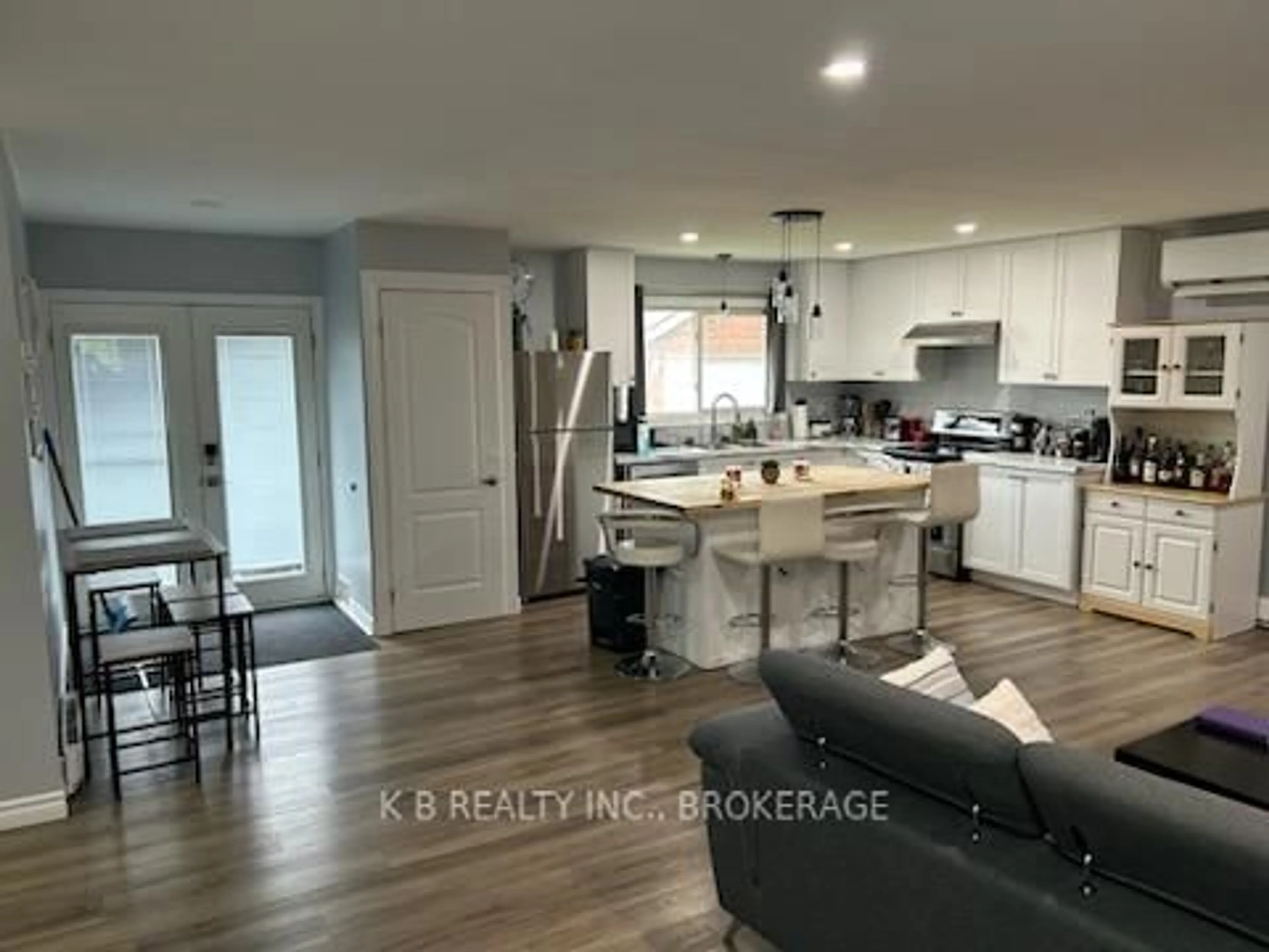 Open concept kitchen, ceramic/tile floor for 172 Morenz Cres, Kingston Ontario K7K 2X3