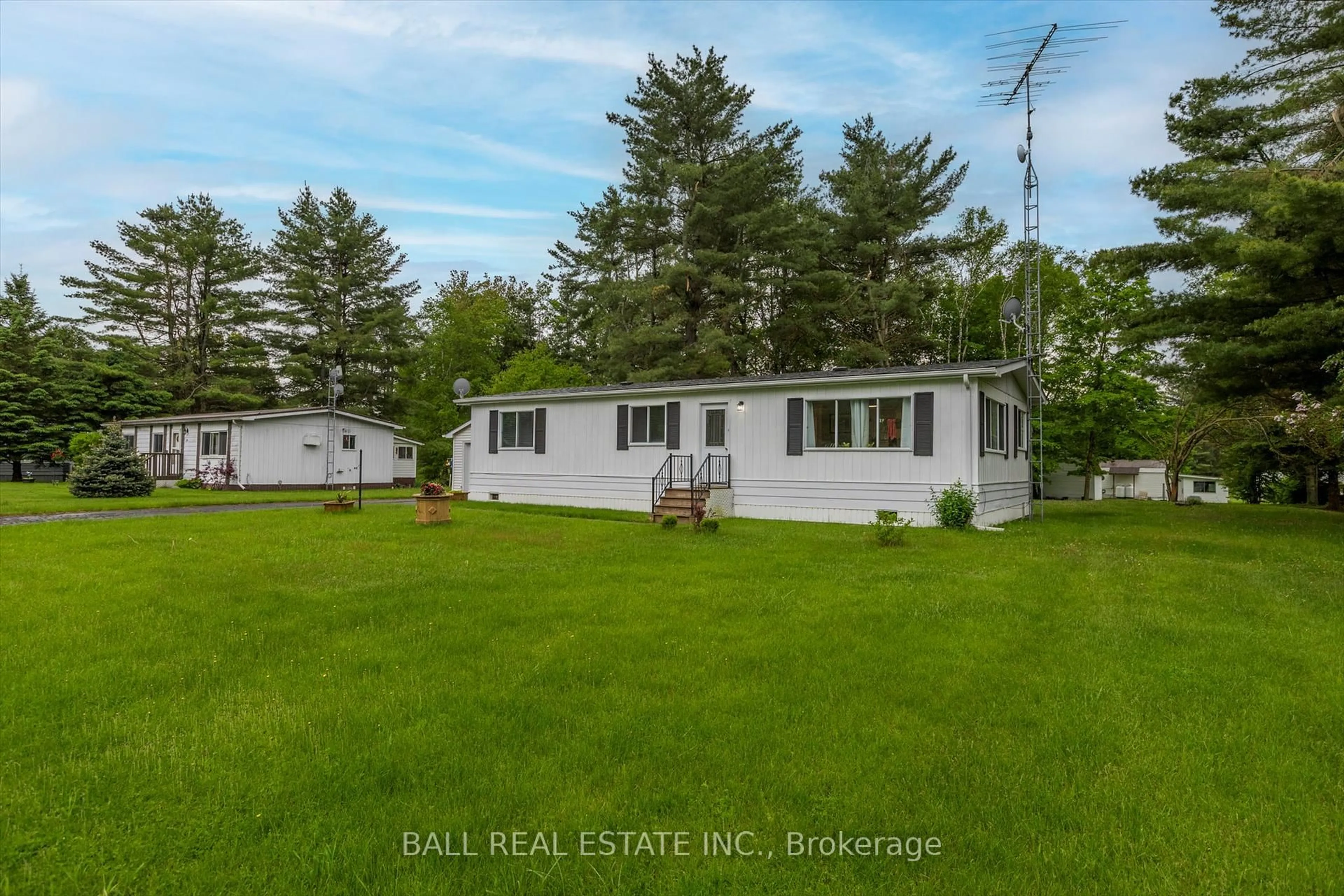 A pic from outside/outdoor area/front of a property/back of a property/a pic from drone, water/lake/river/ocean view for 62 Methuen St, Havelock-Belmont-Methuen Ontario K0L 1Z0