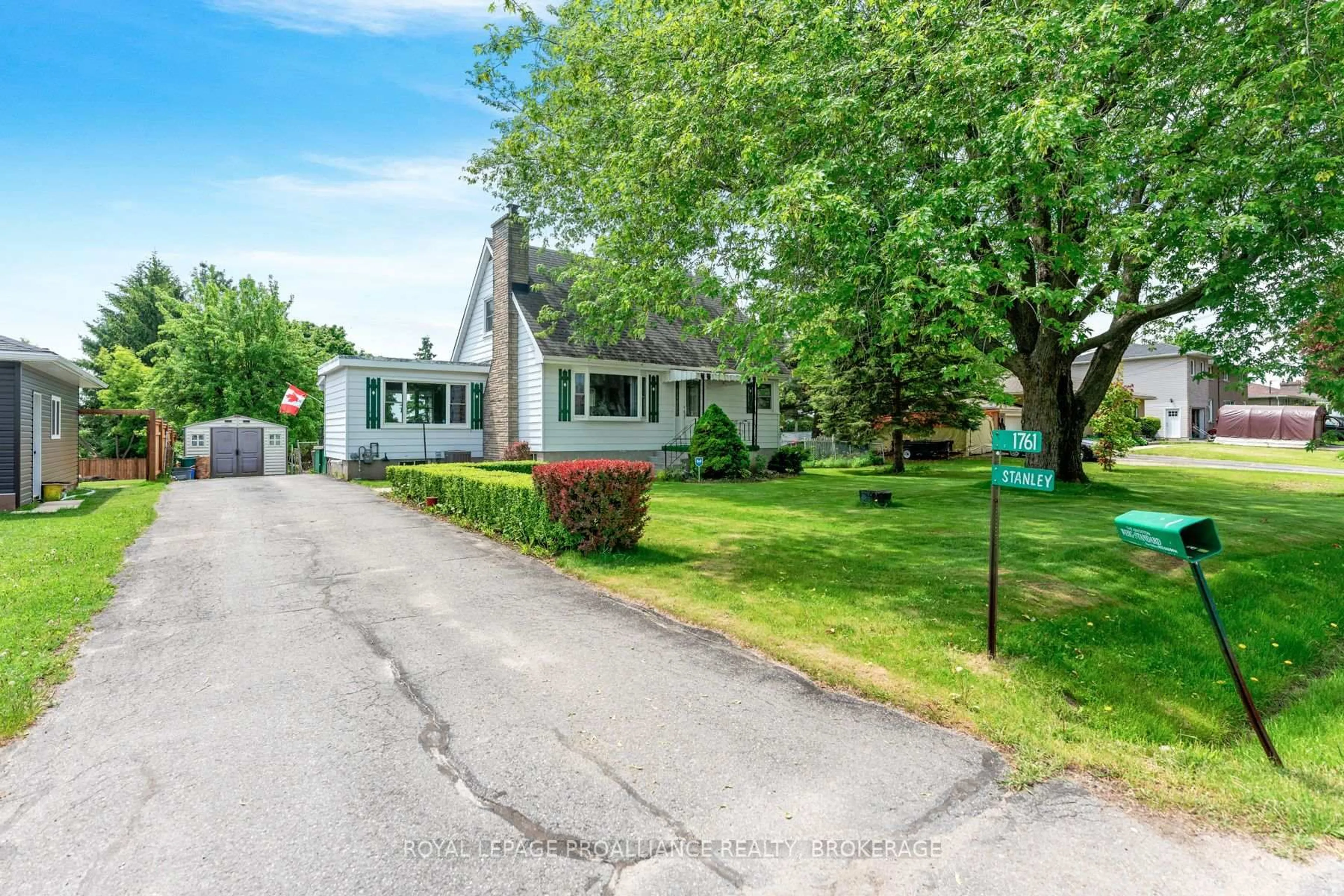 Unknown for 1761 Floyd Ave, Kingston Ontario K7L 4V4