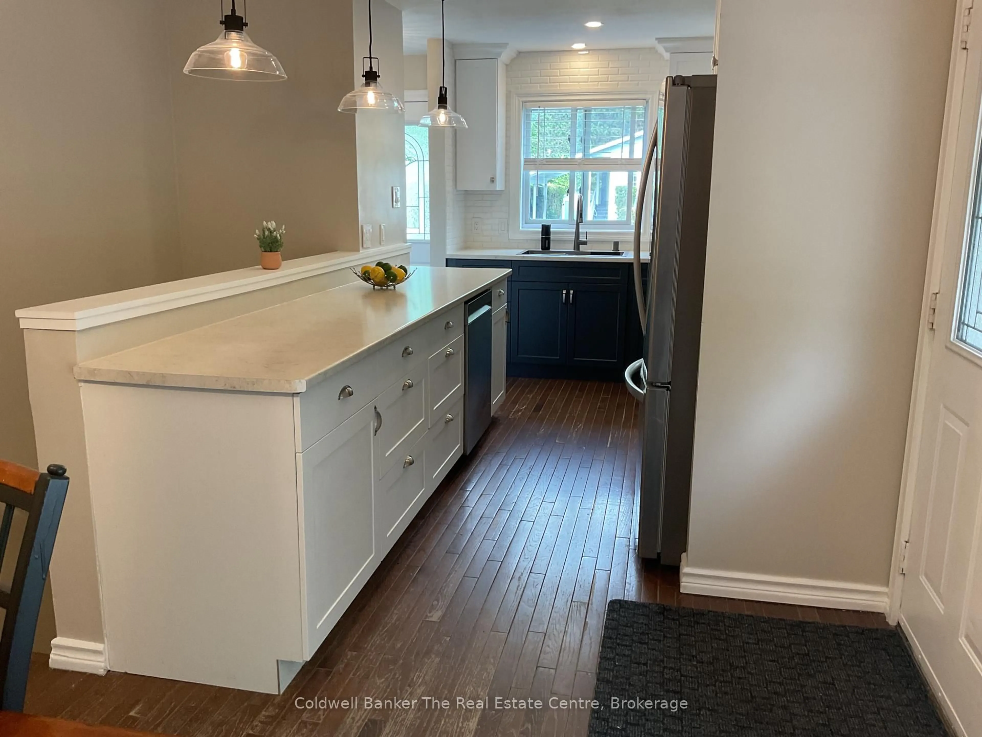 Open concept kitchen, unknown for 64 Tamarack Tr, Bracebridge Ontario P1L 1Z1