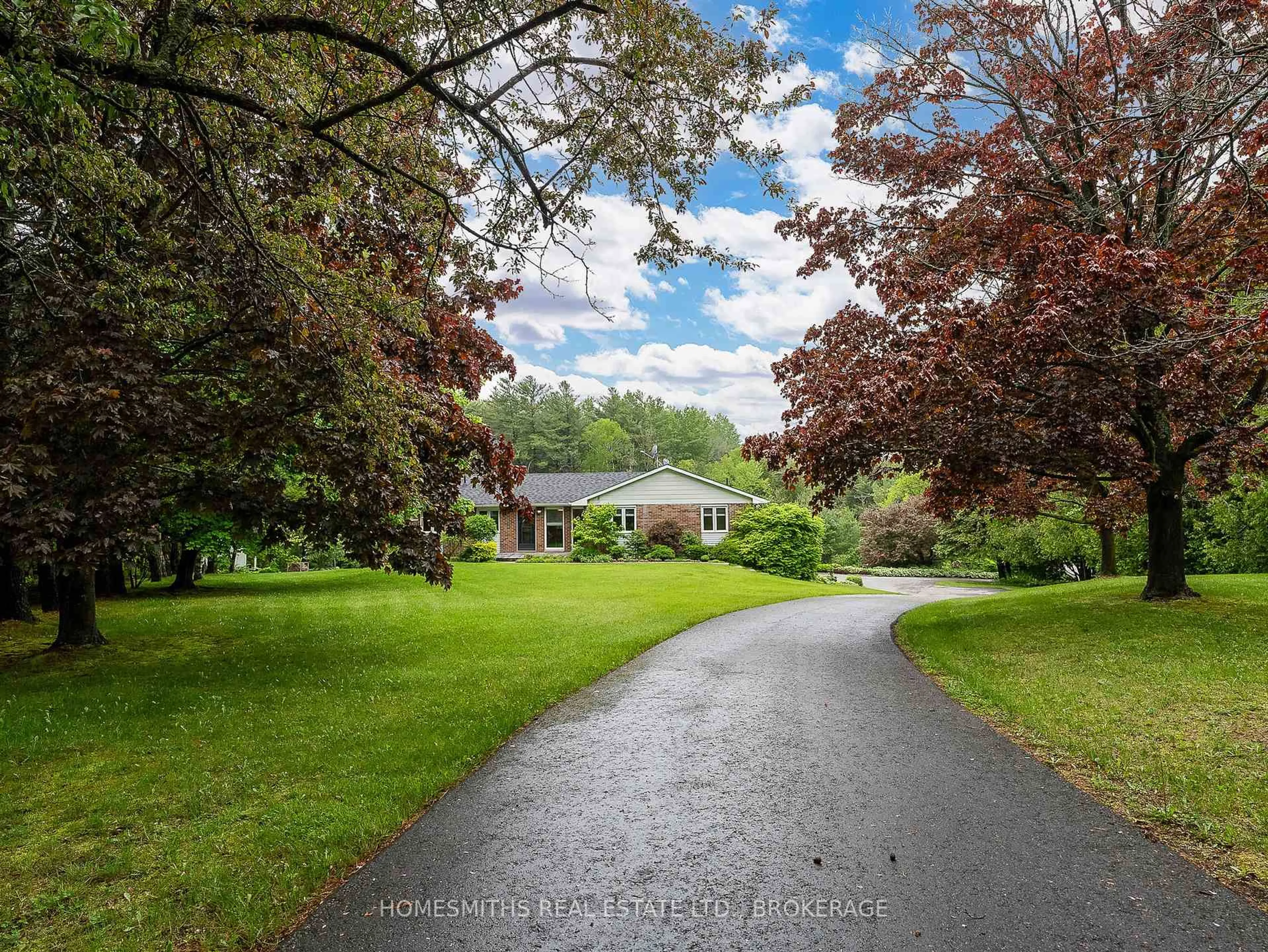 A pic from outside/outdoor area/front of a property/back of a property/a pic from drone, street for 9091 Rose Rd, Hamilton Township Ontario K9A 4J9