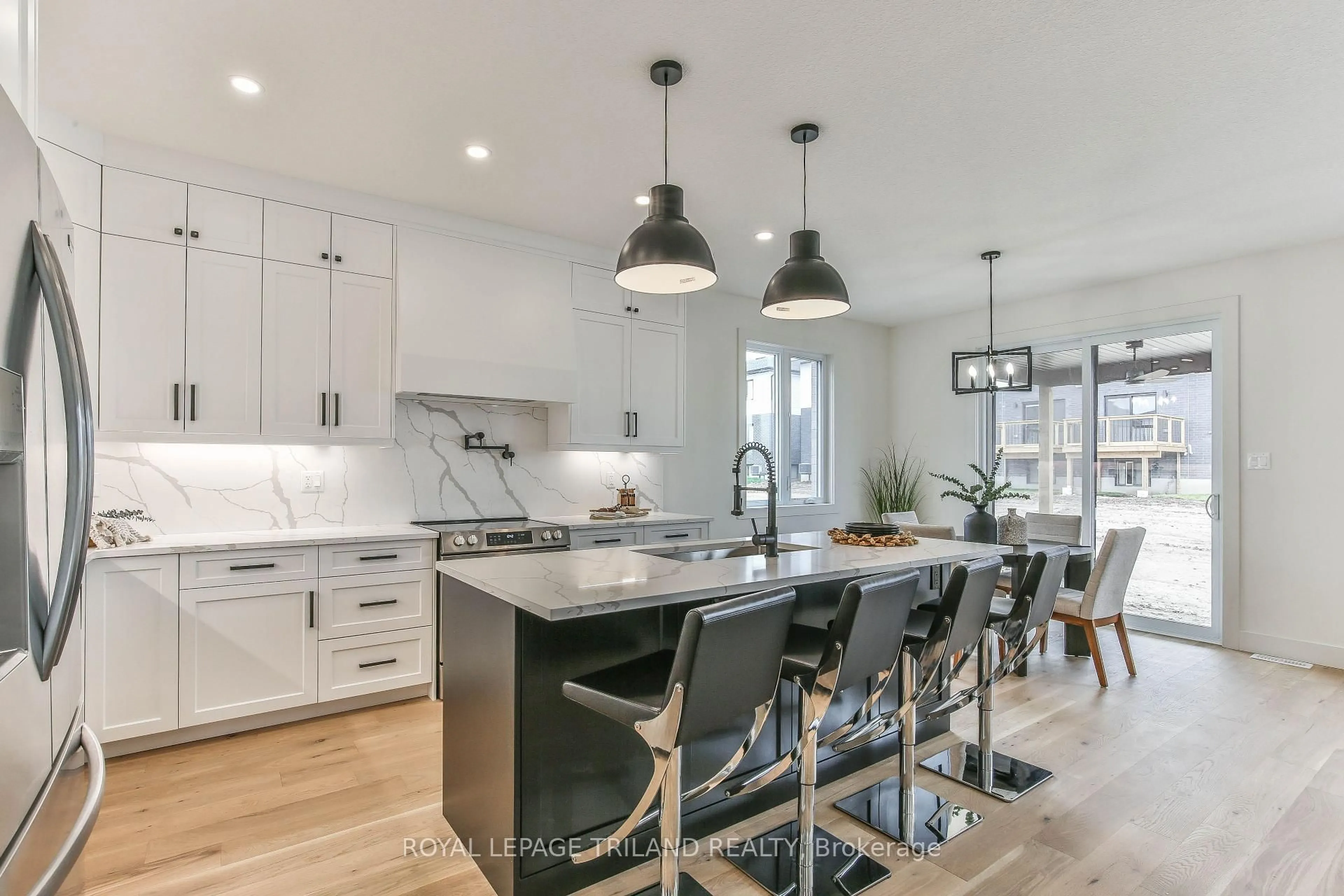 Open concept kitchen, unknown for 4049 Big Leaf Tr, London South Ontario N6P 0K2