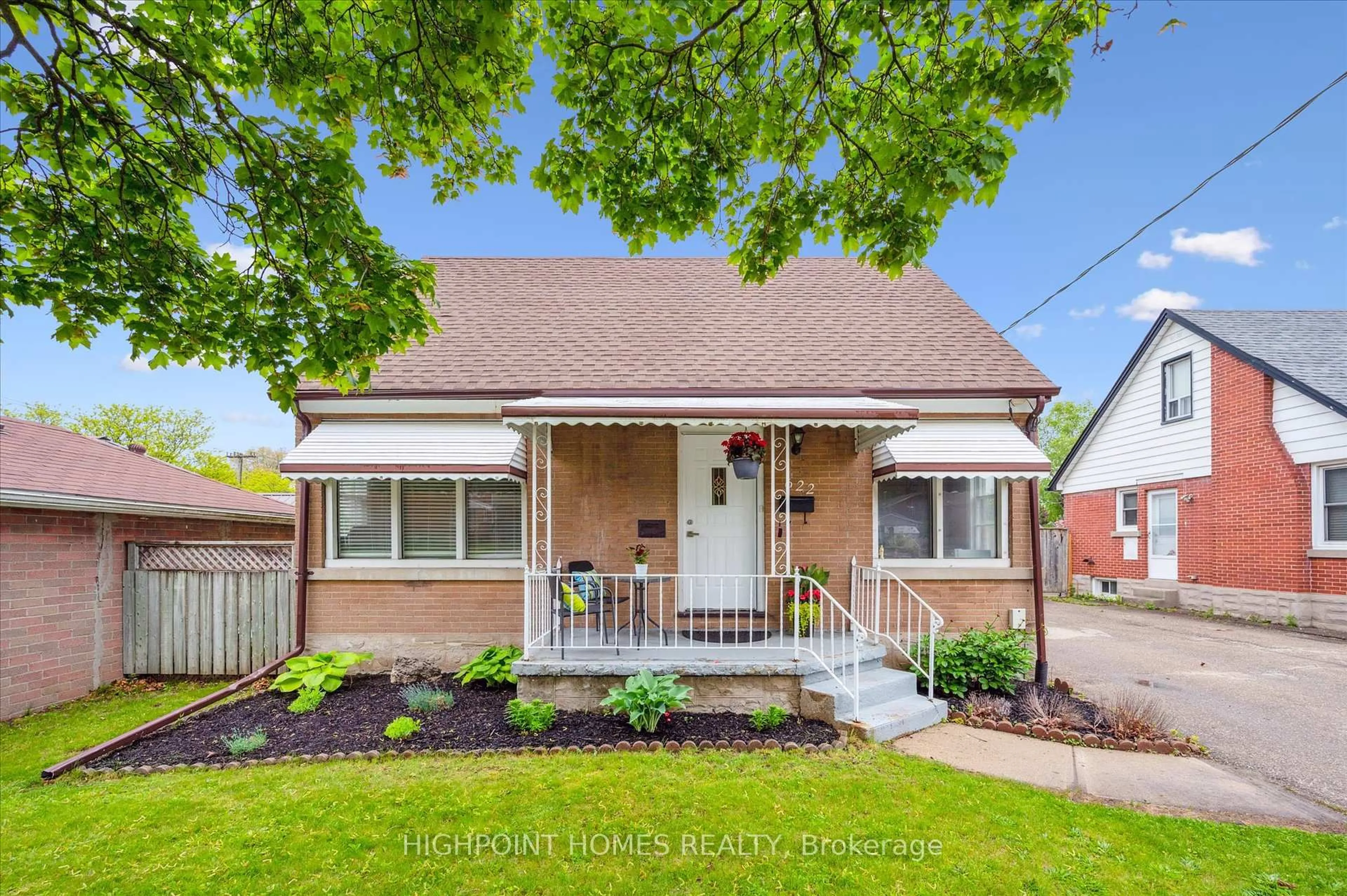 Home with brick exterior material, street for 622 Weber St, Kitchener Ontario N2H 1H1