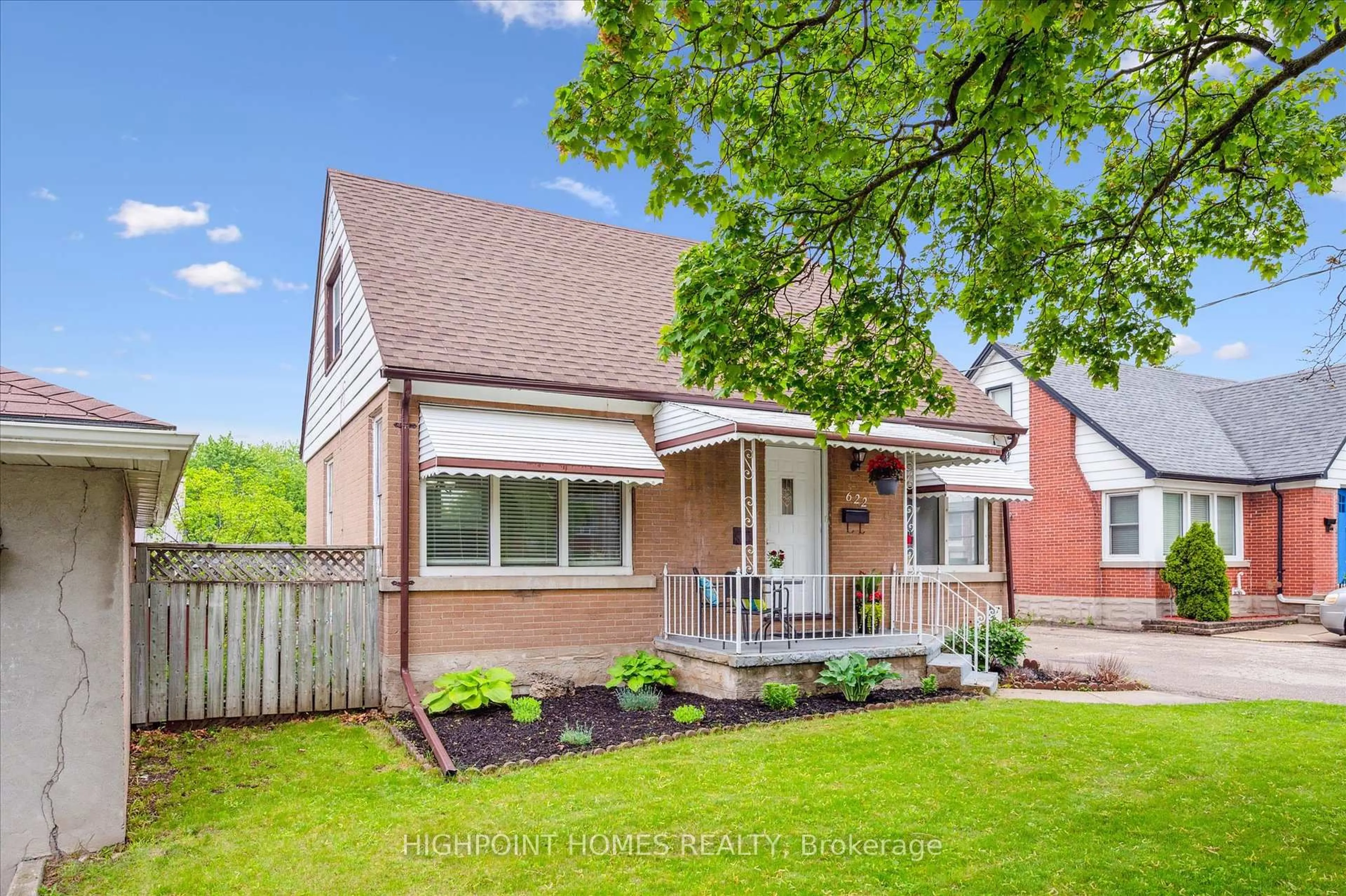 Home with brick exterior material, street for 622 Weber St, Kitchener Ontario N2H 1H1