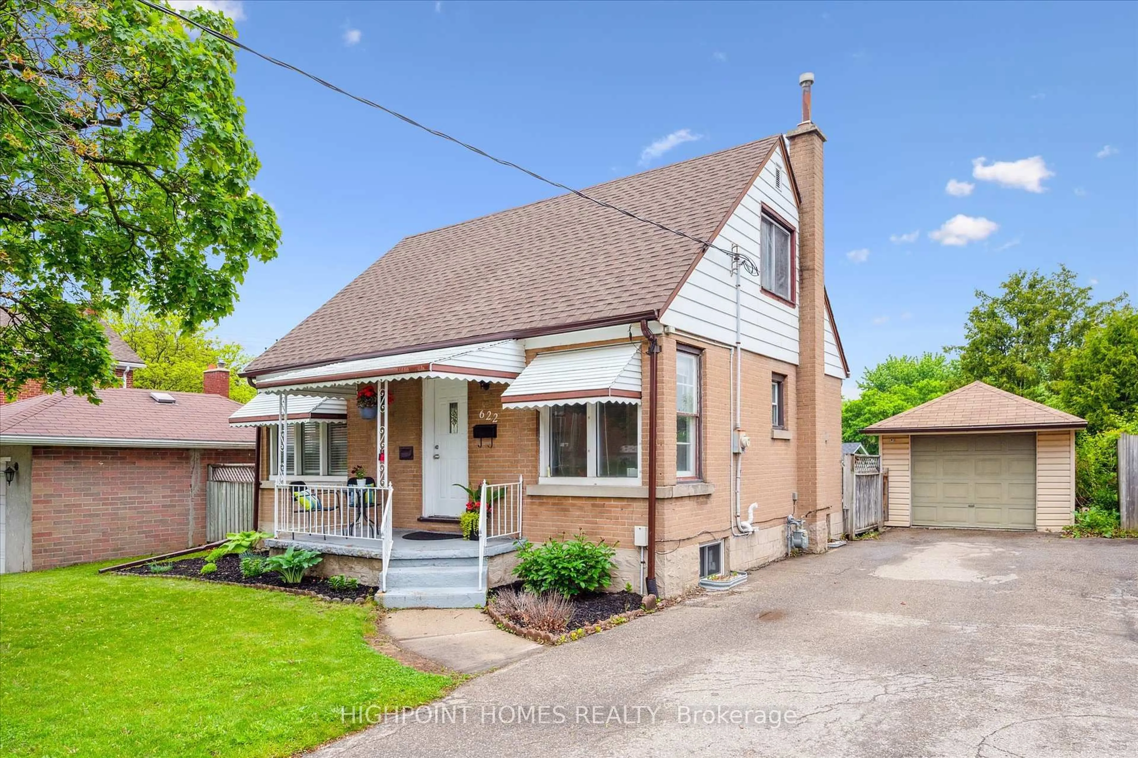 Home with brick exterior material, street for 622 Weber St, Kitchener Ontario N2H 1H1