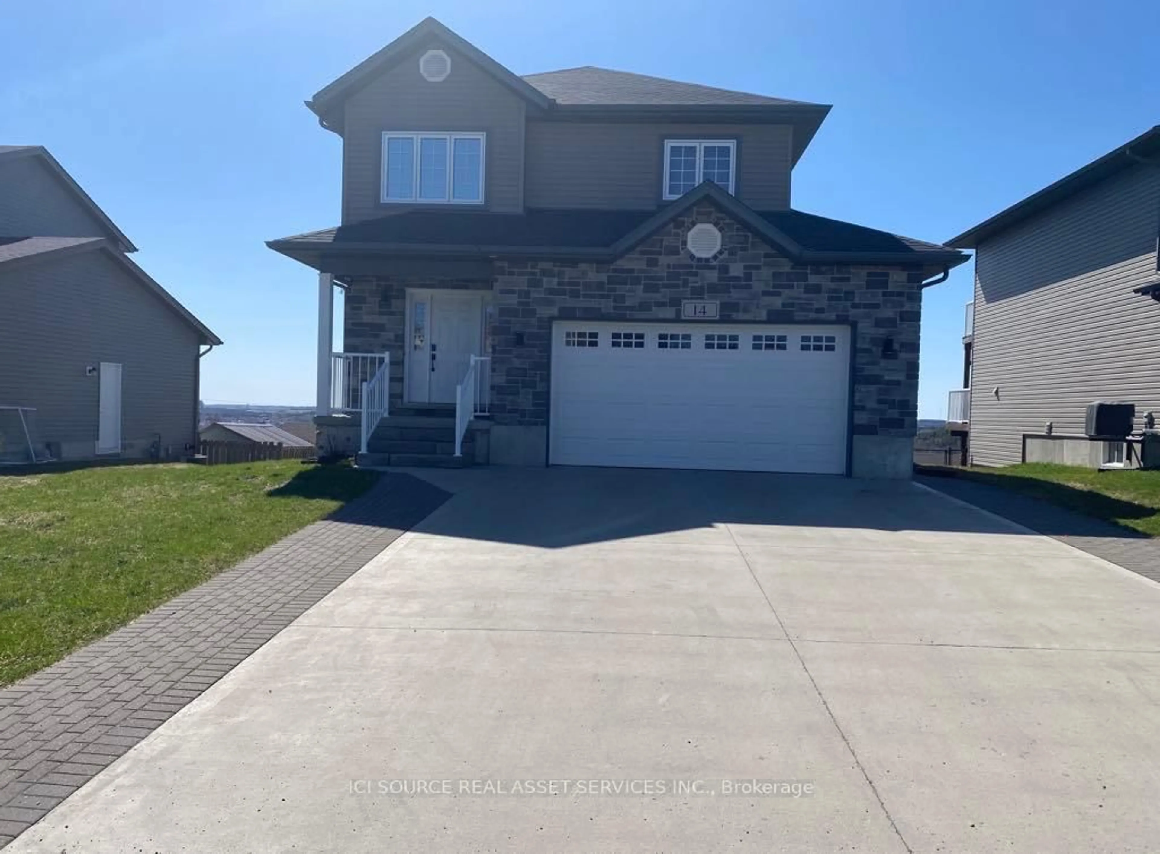 Unknown for 14 Fieldstone Dr, Greater Sudbury Ontario P3B 0C4