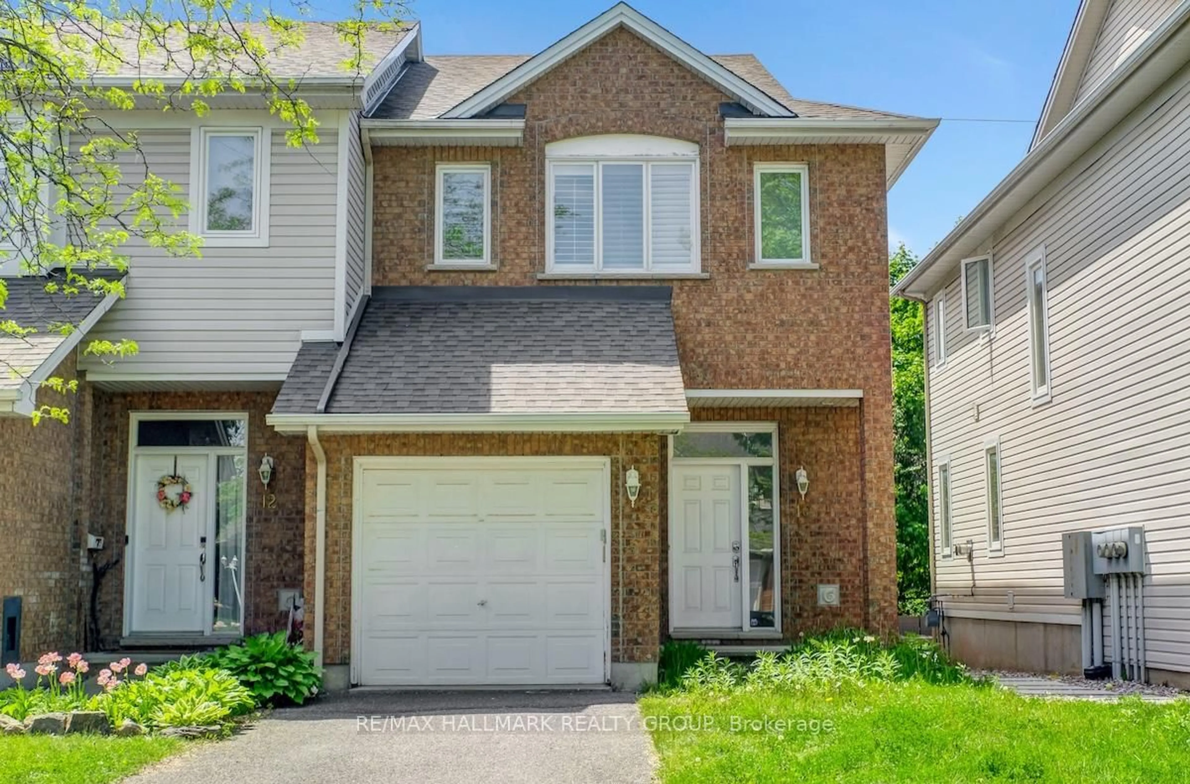 Home with brick exterior material, street for 10 Sonata Pl, Ottawa Ontario K1G 6H2