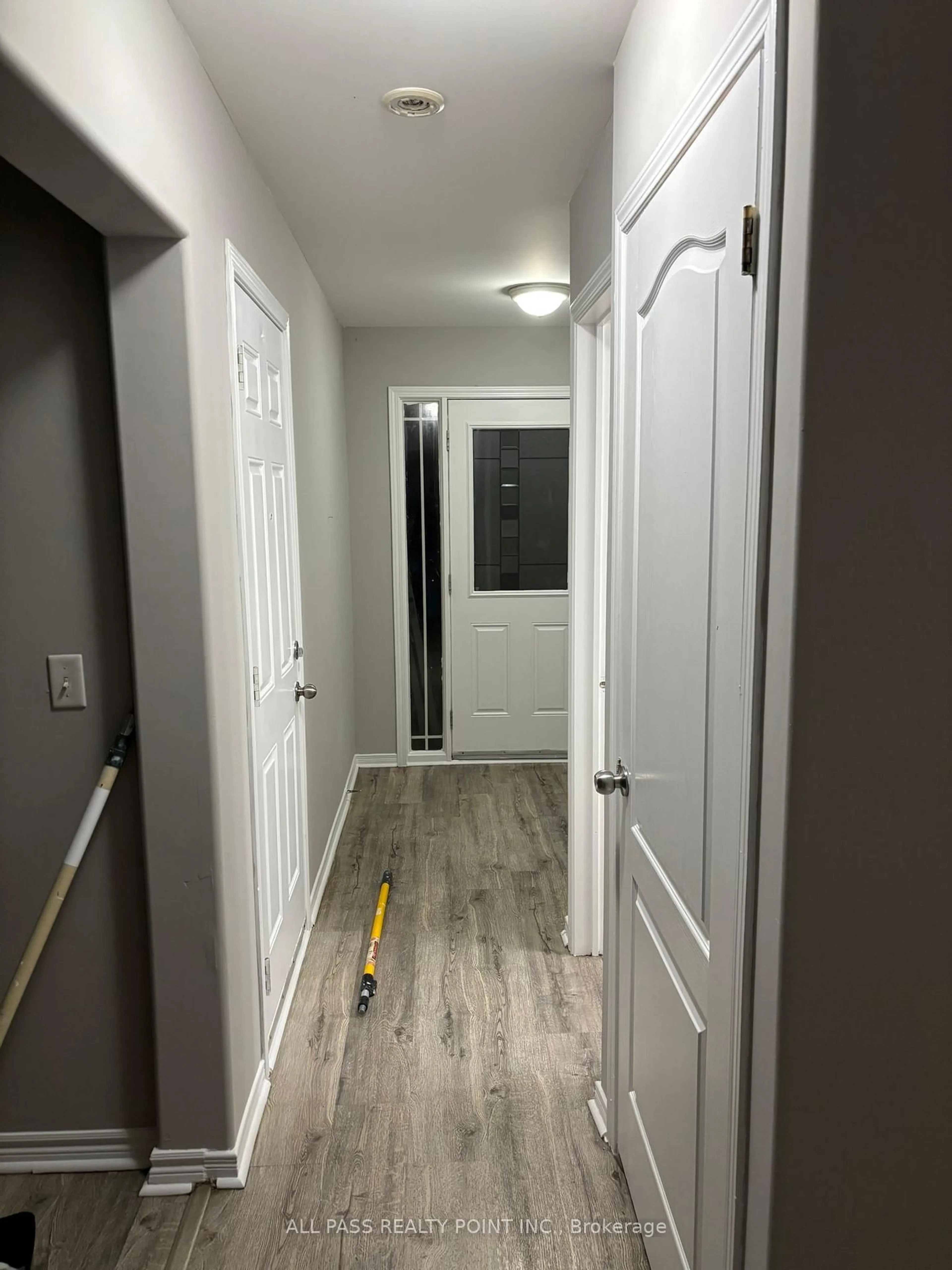 Unknown for 305 Spillsbury Dr, Peterborough West Ontario K9K 2S1
