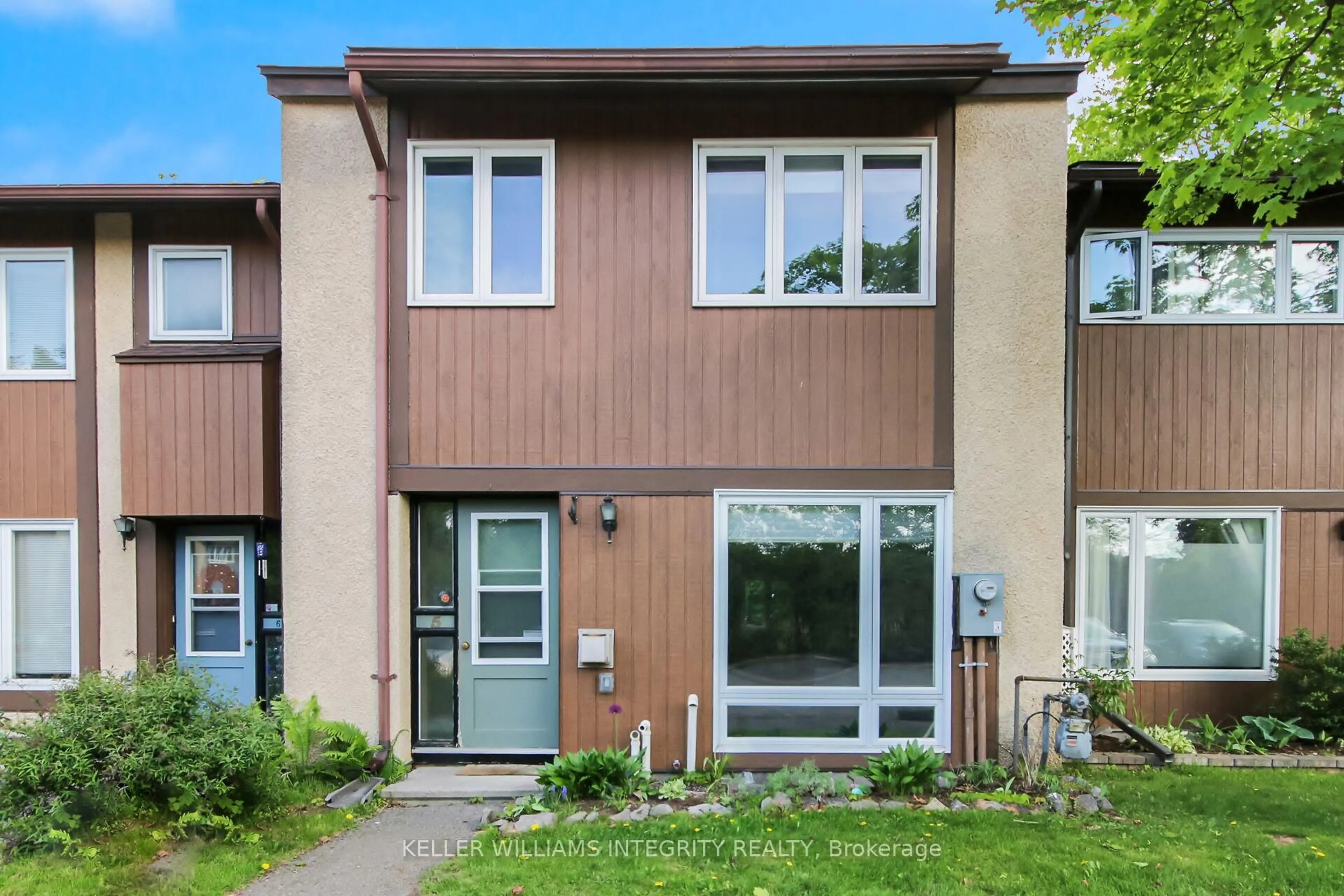 Home with vinyl exterior material, street for 3691 albion Rd #5, Ottawa Ontario K1T 1P2