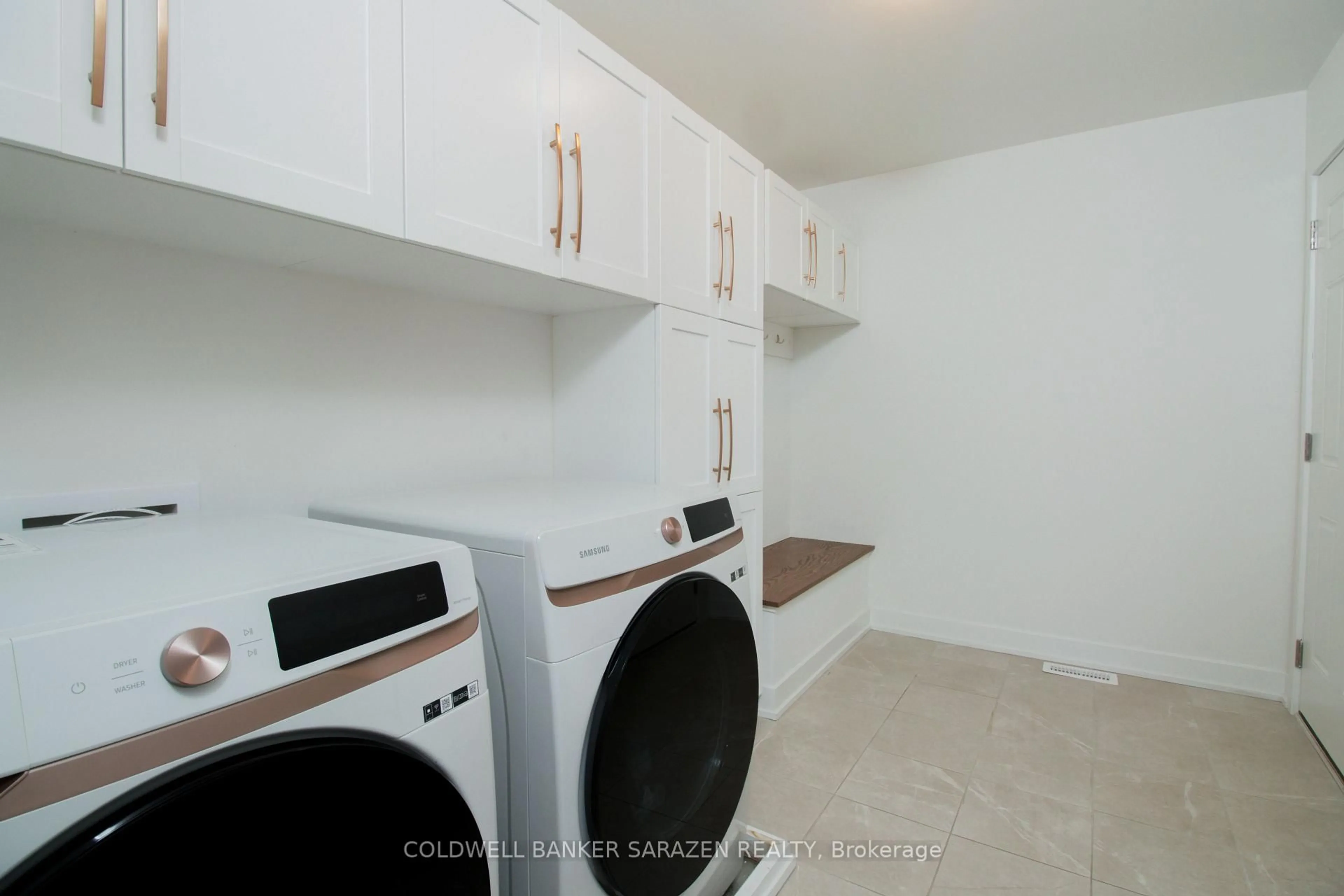 Laundry room for 777 Ovation Grve, Ottawa Ontario K1T 0X6