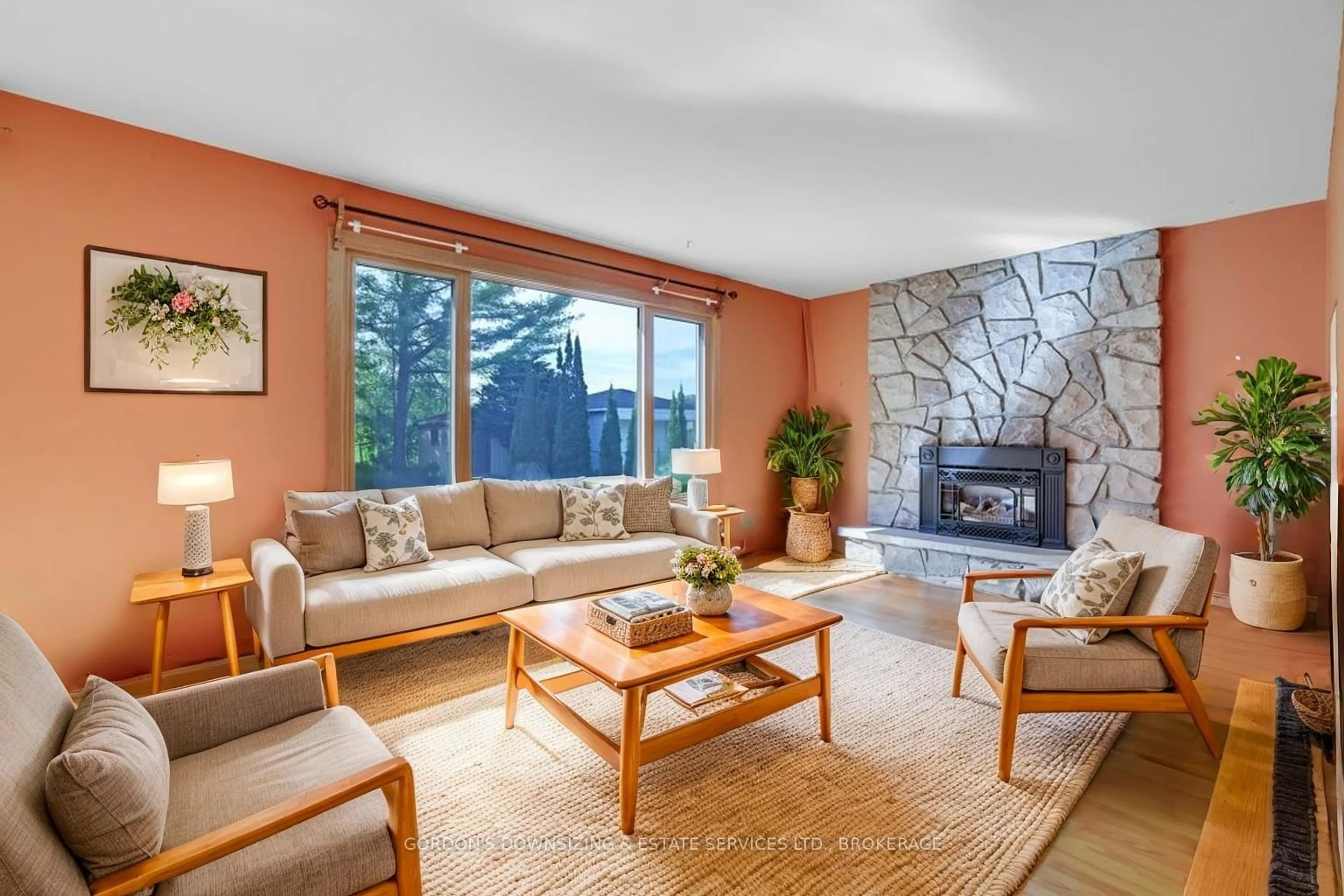 Living room with furniture, unknown for 1430 Mcdonald Rd, Elizabethtown-Kitley Ontario K6V 5T3