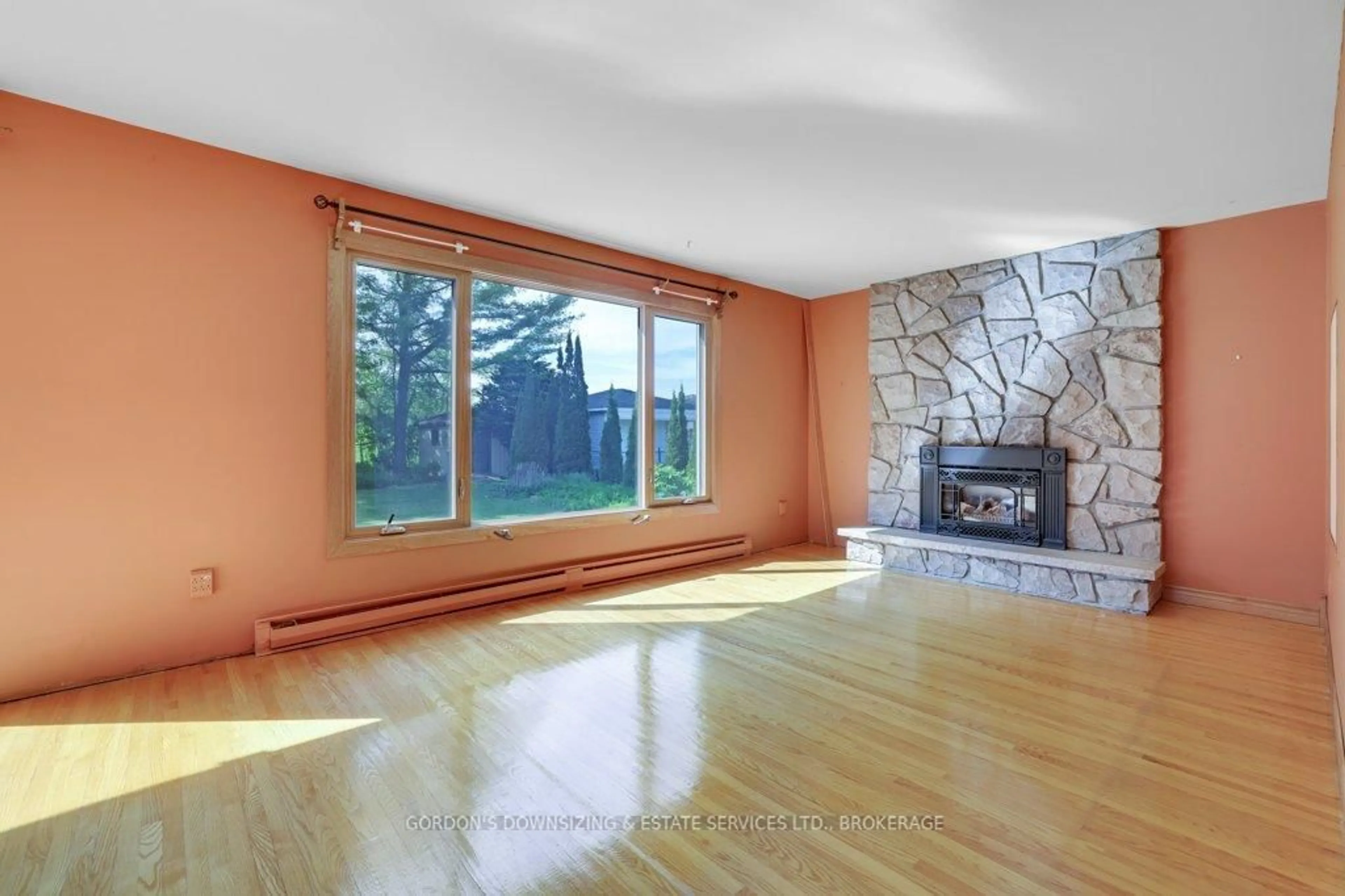 A pic of a room for 1430 Mcdonald Rd, Elizabethtown-Kitley Ontario K6V 5T3