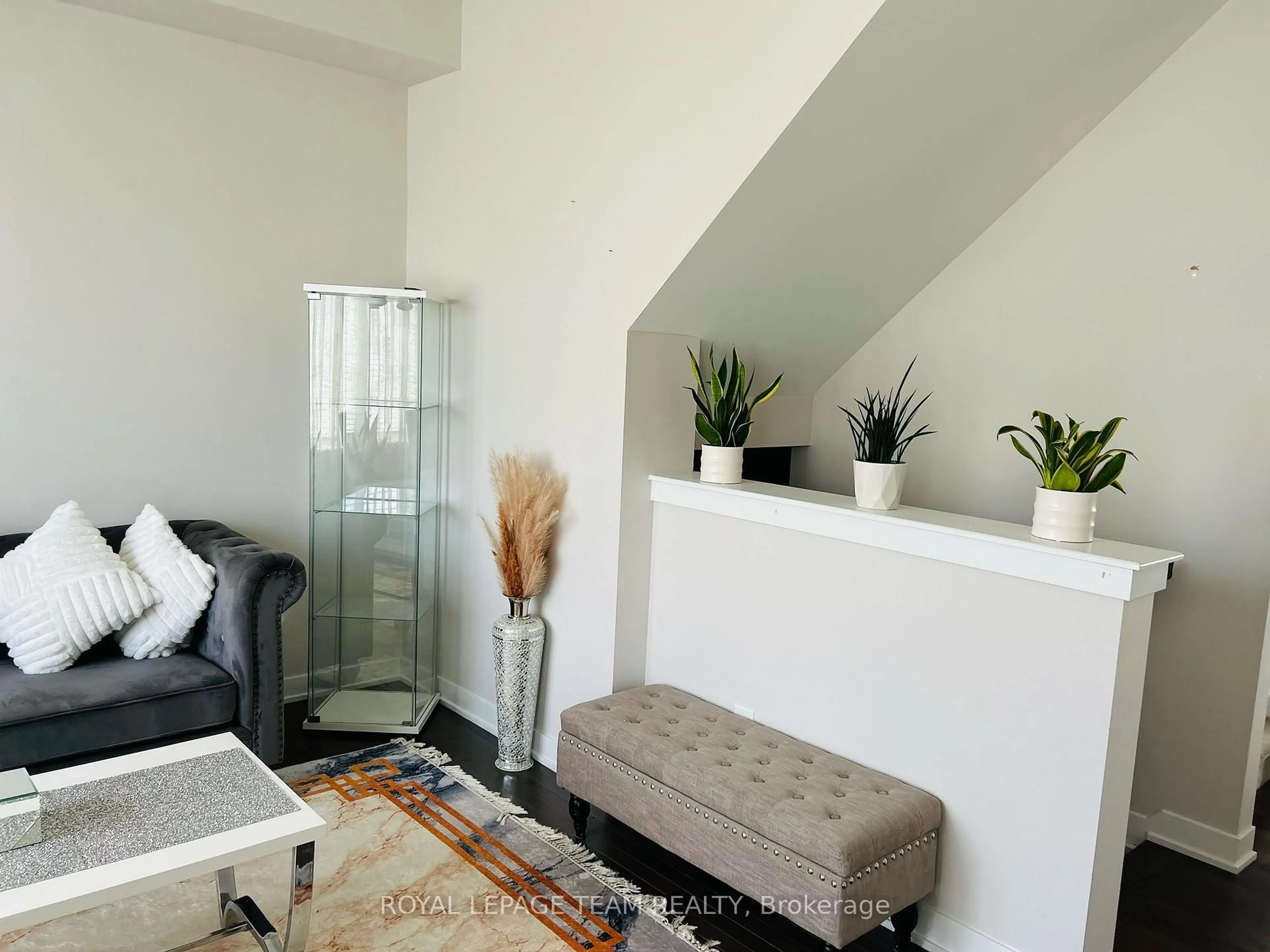 Unknown for 3040 Travertine Way, Ottawa Ontario K2J 6W9