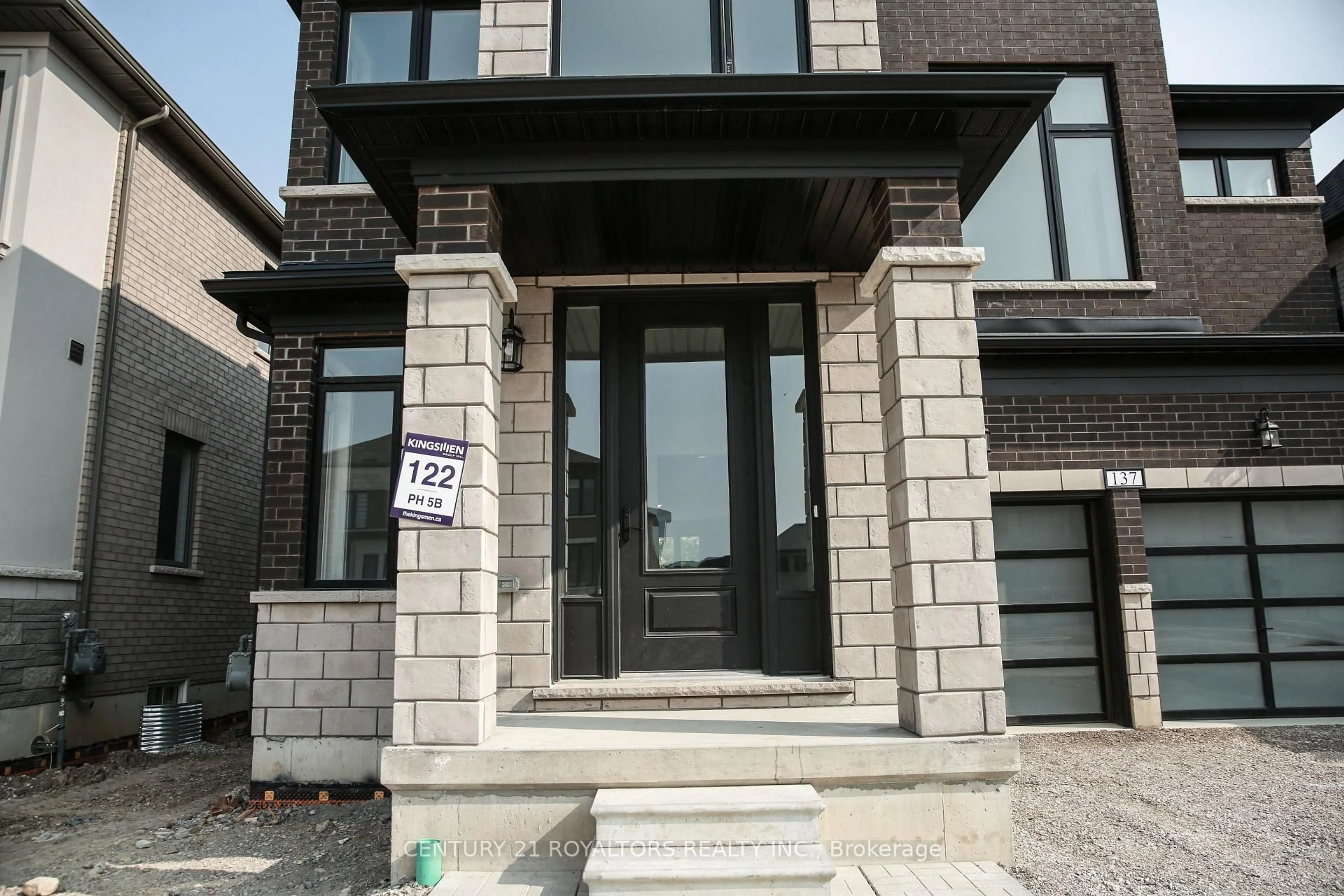 Home with brick exterior material, street for 137 Harwood Ave, Woodstock Ontario N4T 0P8