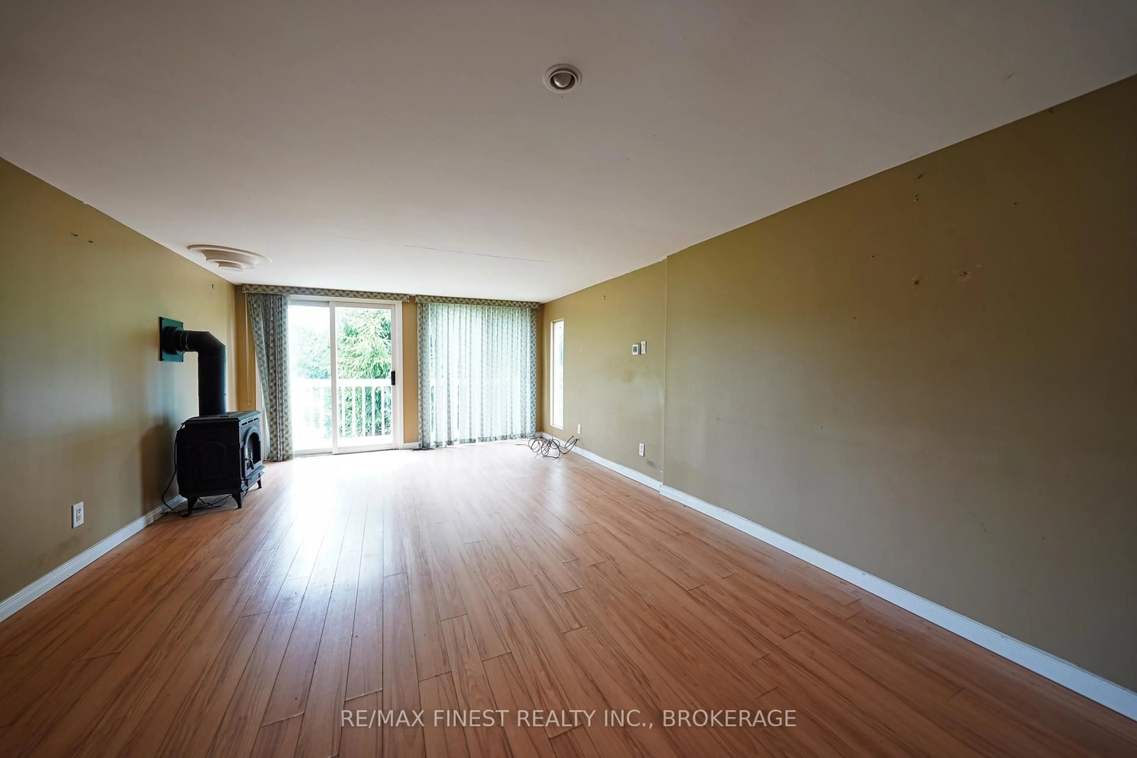 A pic of a room for 2073 Bath Rd, Kingston Ontario K7M 8V9