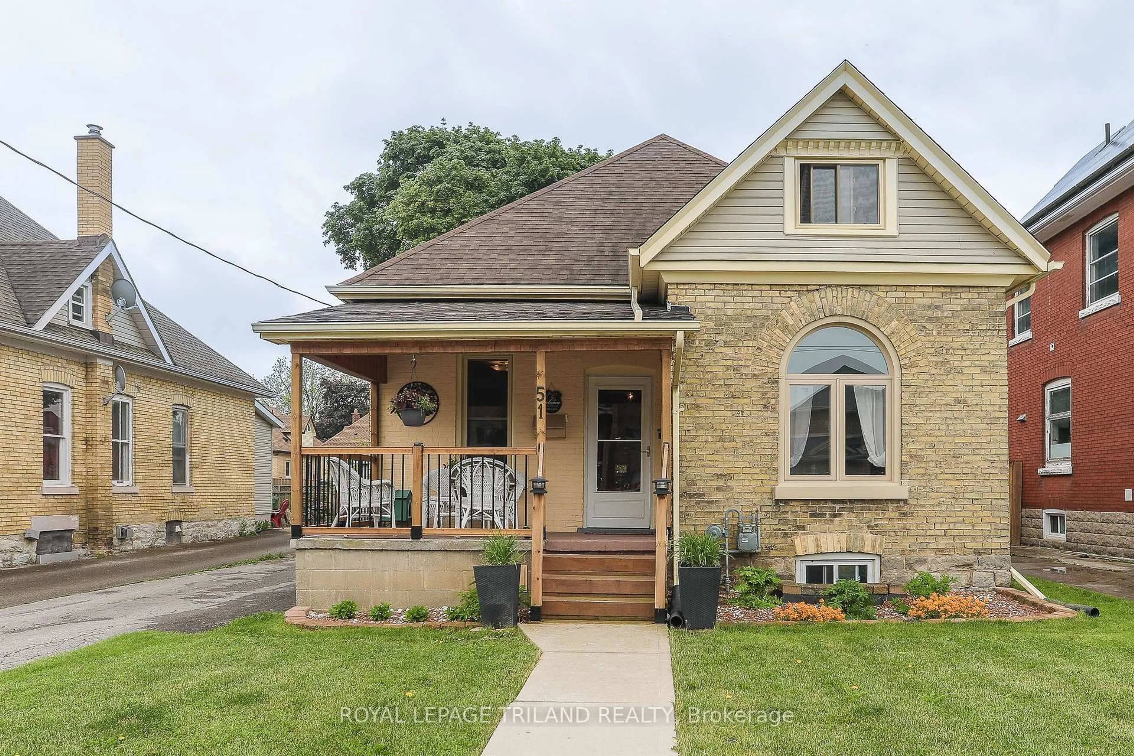 Home with brick exterior material, street for 51 Locust St, St. Thomas Ontario N5R 2C2