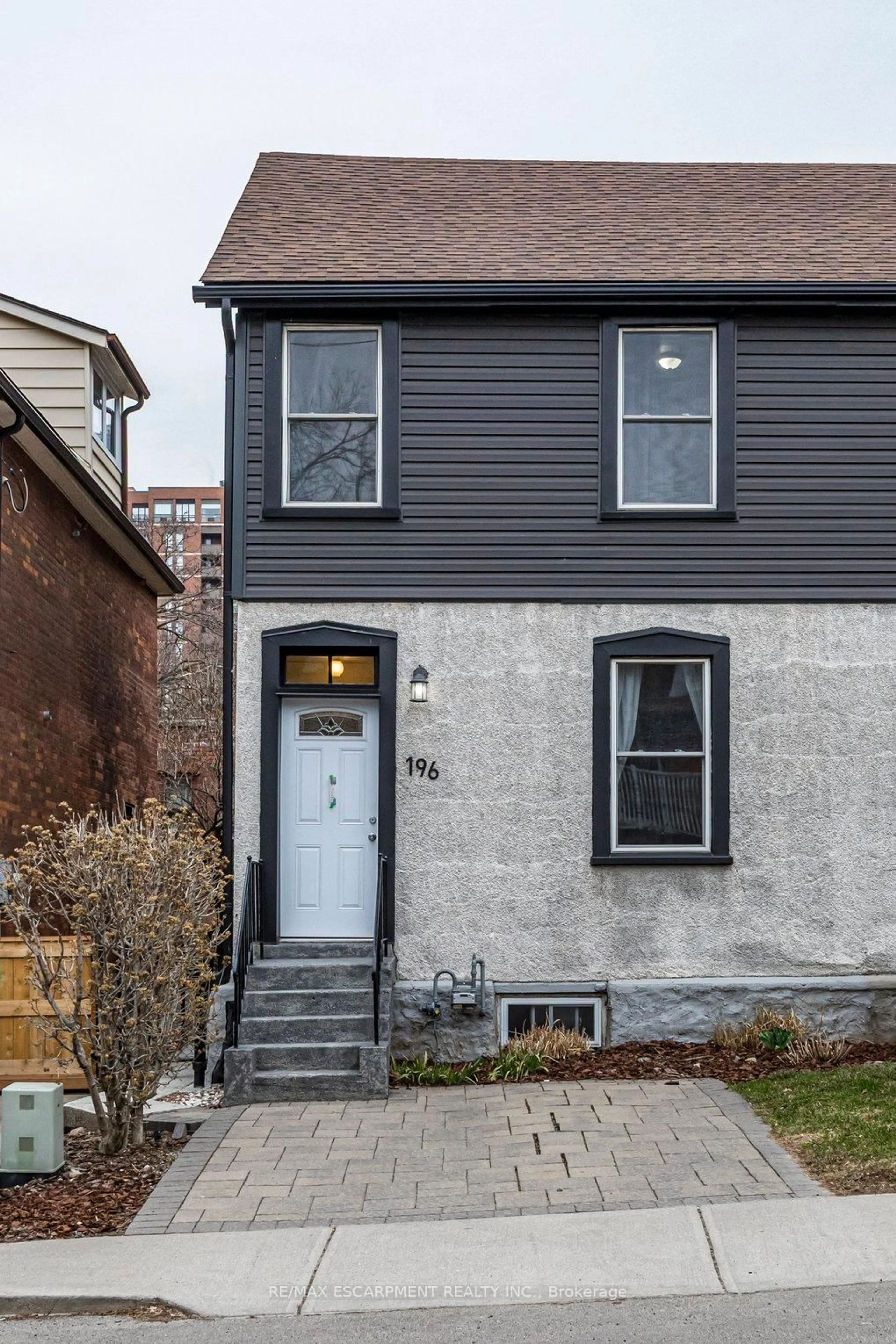 Home with brick exterior material, street for 196 Bold St, Hamilton Ontario L8P 1V6