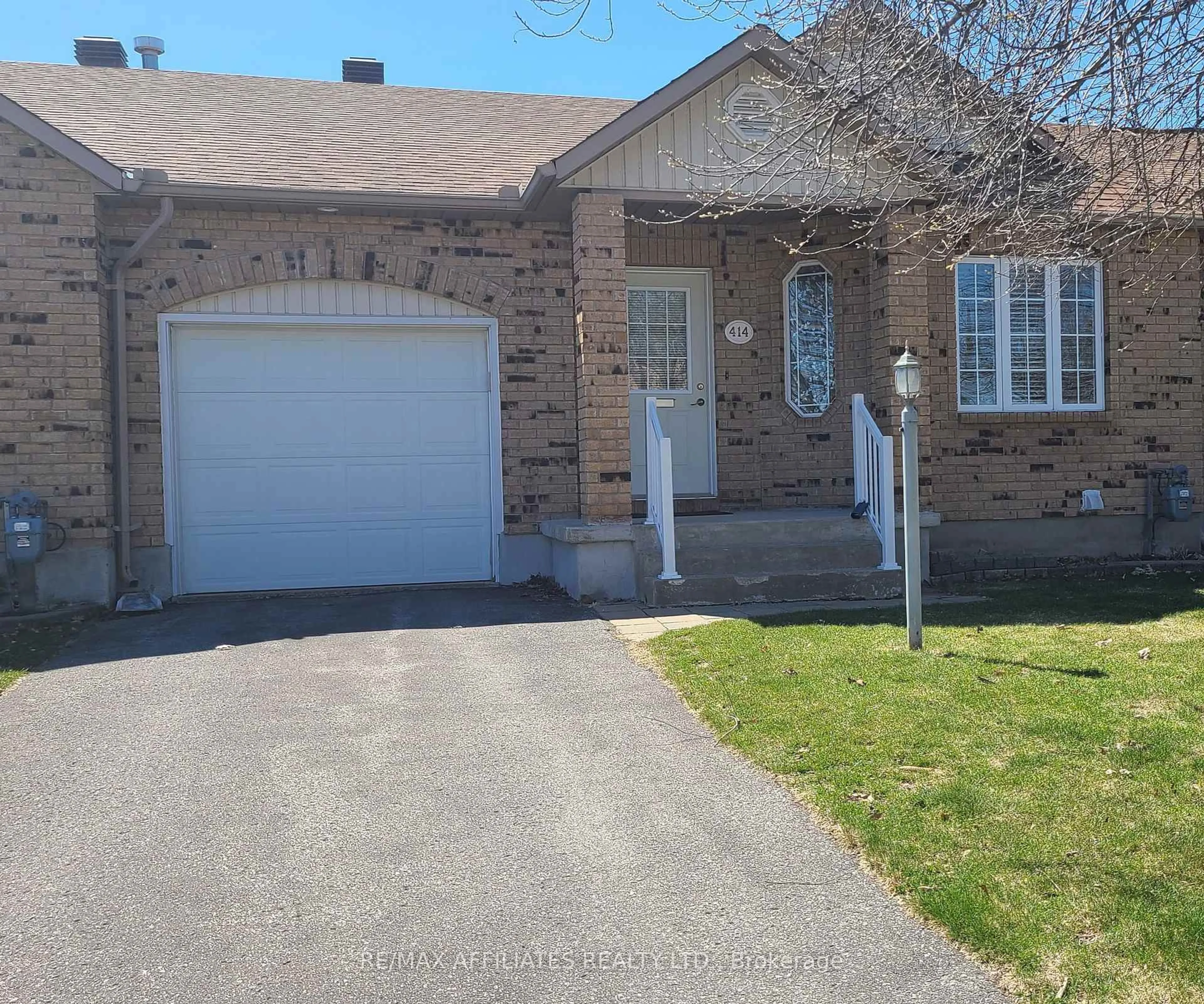 Unknown for 414 Flora St, Carleton Place Ontario K7C 3M9