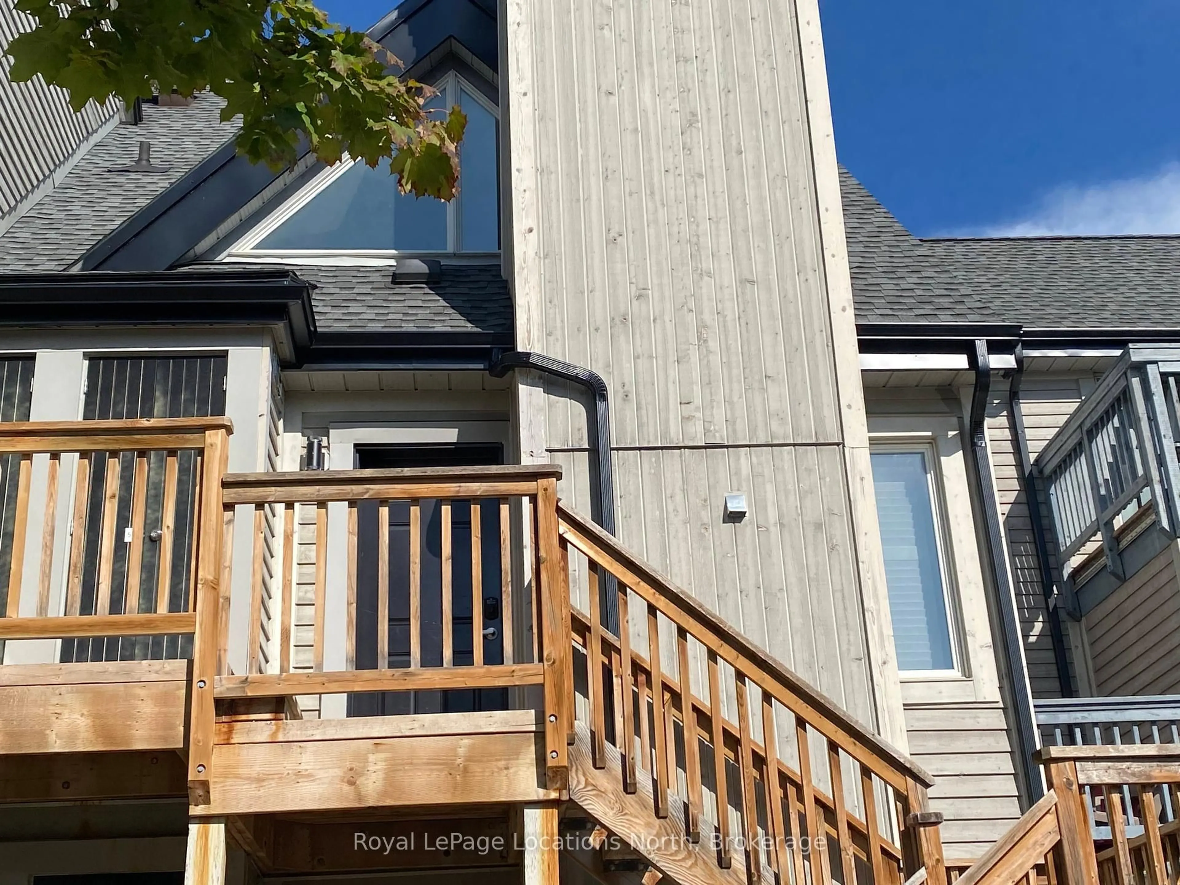 Home with vinyl exterior material, street for 796468 Grey 19 Rd #516, Blue Mountains Ontario L9Y 0N6