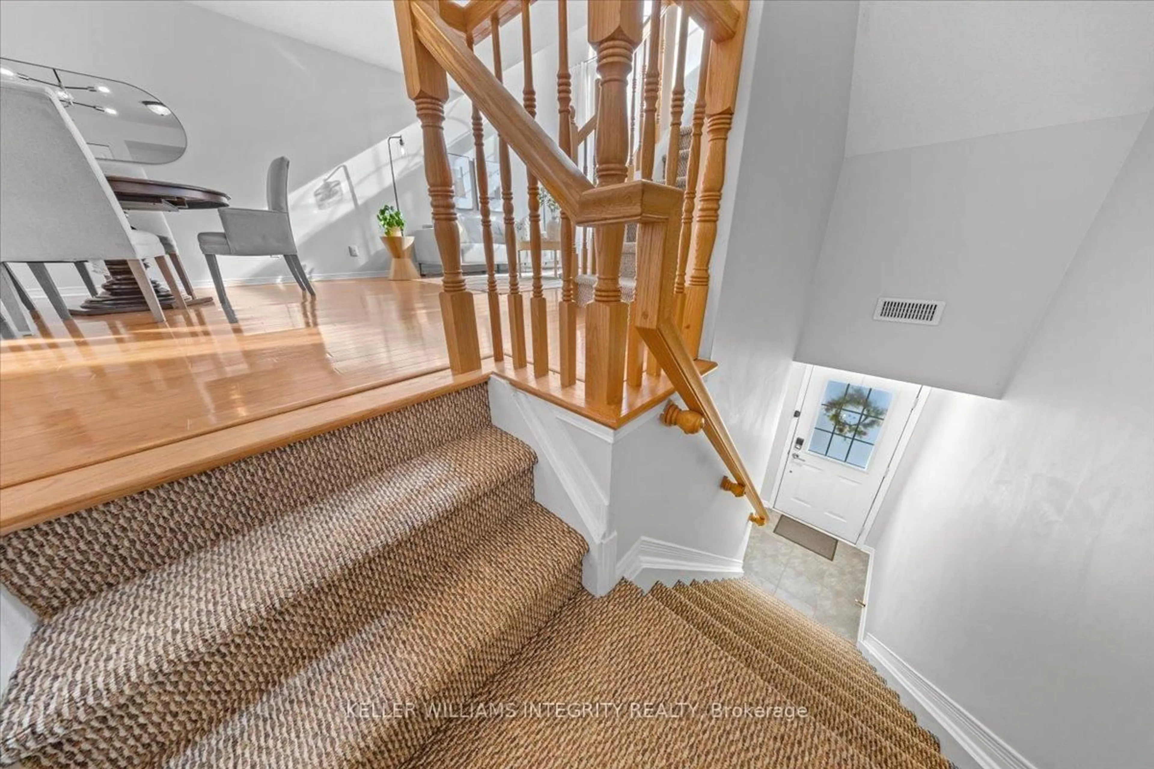Stairs for 129 Wharhol Private #32, Ottawa Ontario K2H 1G7