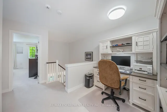 Additional property image - 16 OLIVIA Pl