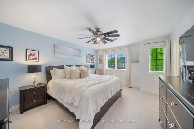 Additional property image - 16 OLIVIA Pl