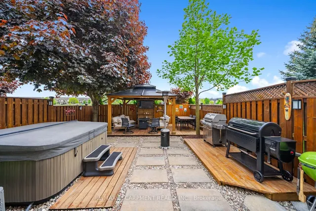 Additional property image - 16 OLIVIA Pl