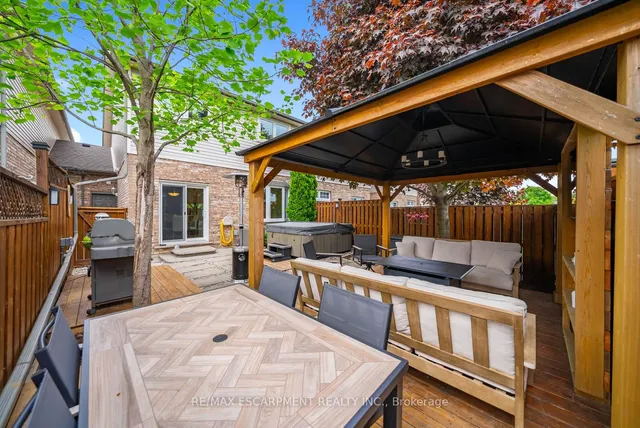 Additional property image - 16 OLIVIA Pl