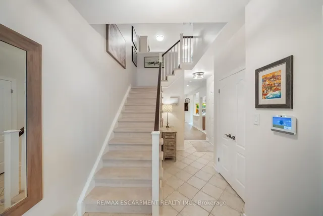 Additional property image - 16 OLIVIA Pl