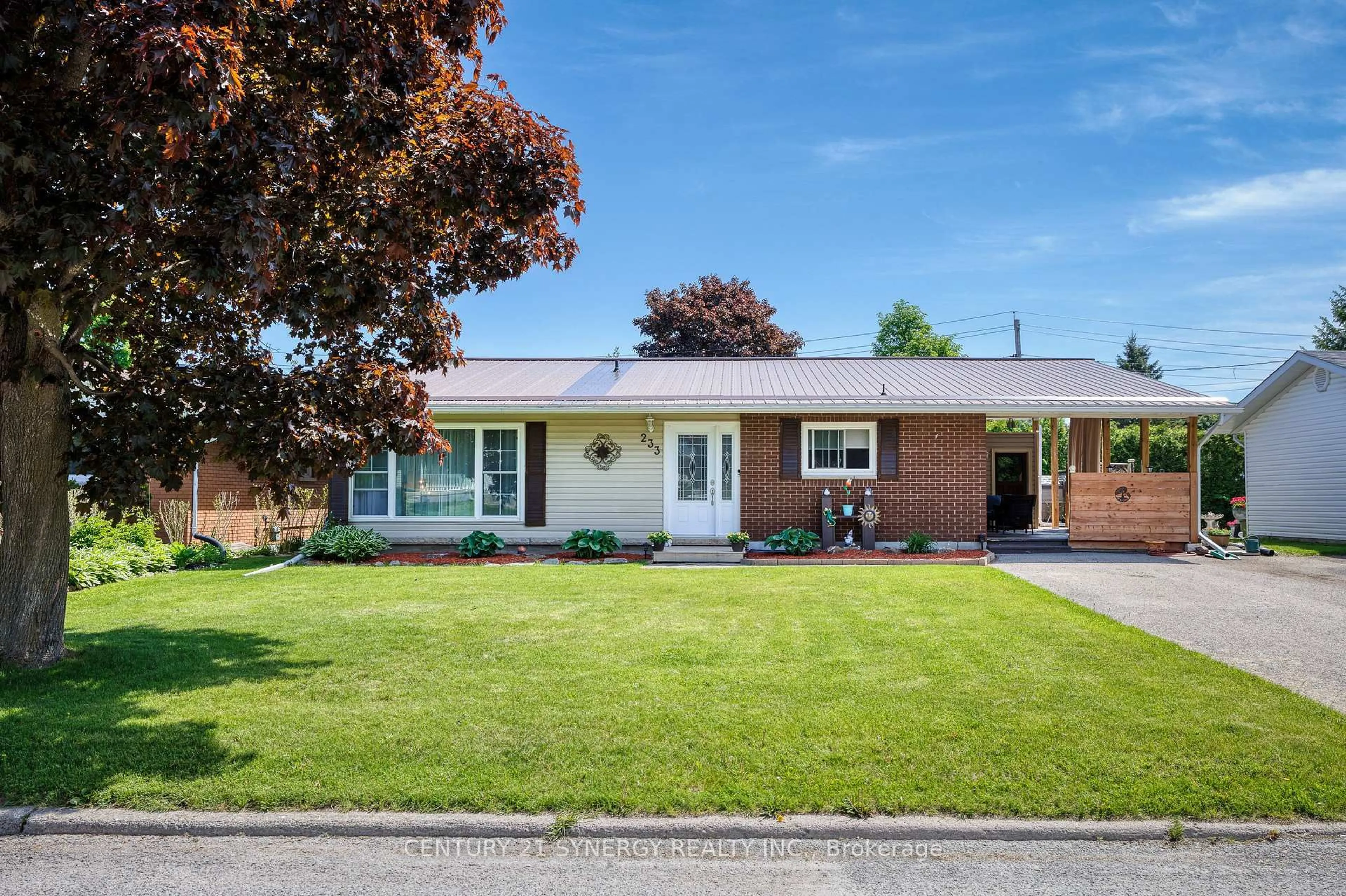 Home with brick exterior material, street for 233 Allan St, Smiths Falls Ontario K7A 4M9