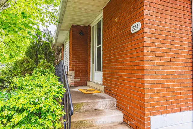 Additional property image - 224 West 16th St