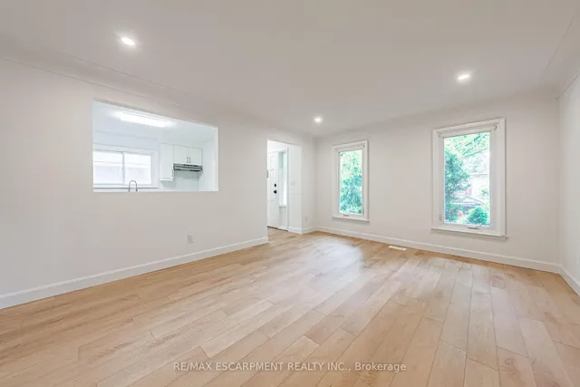 Additional property image - 224 West 16th St