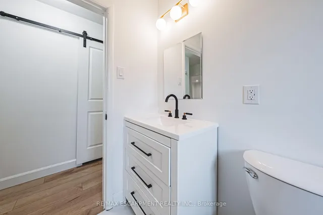Additional property image - 224 West 16th St
