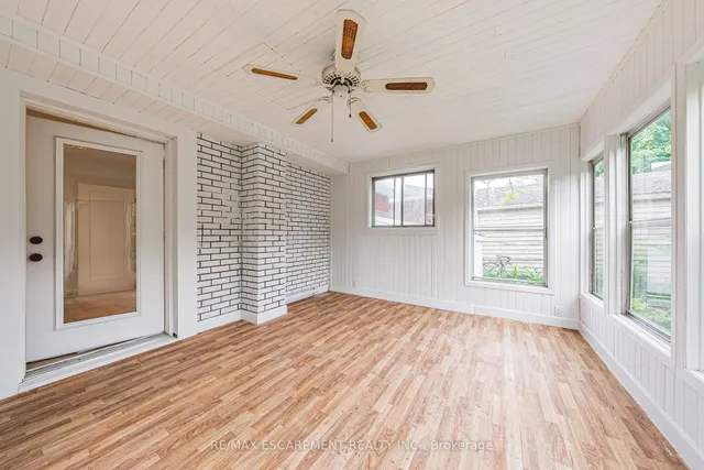 Additional property image - 224 West 16th St