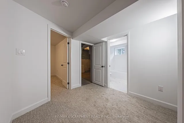 Additional property image - 224 West 16th St