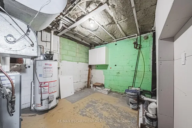 Additional property image - 224 West 16th St