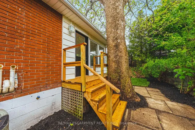 Additional property image - 224 West 16th St