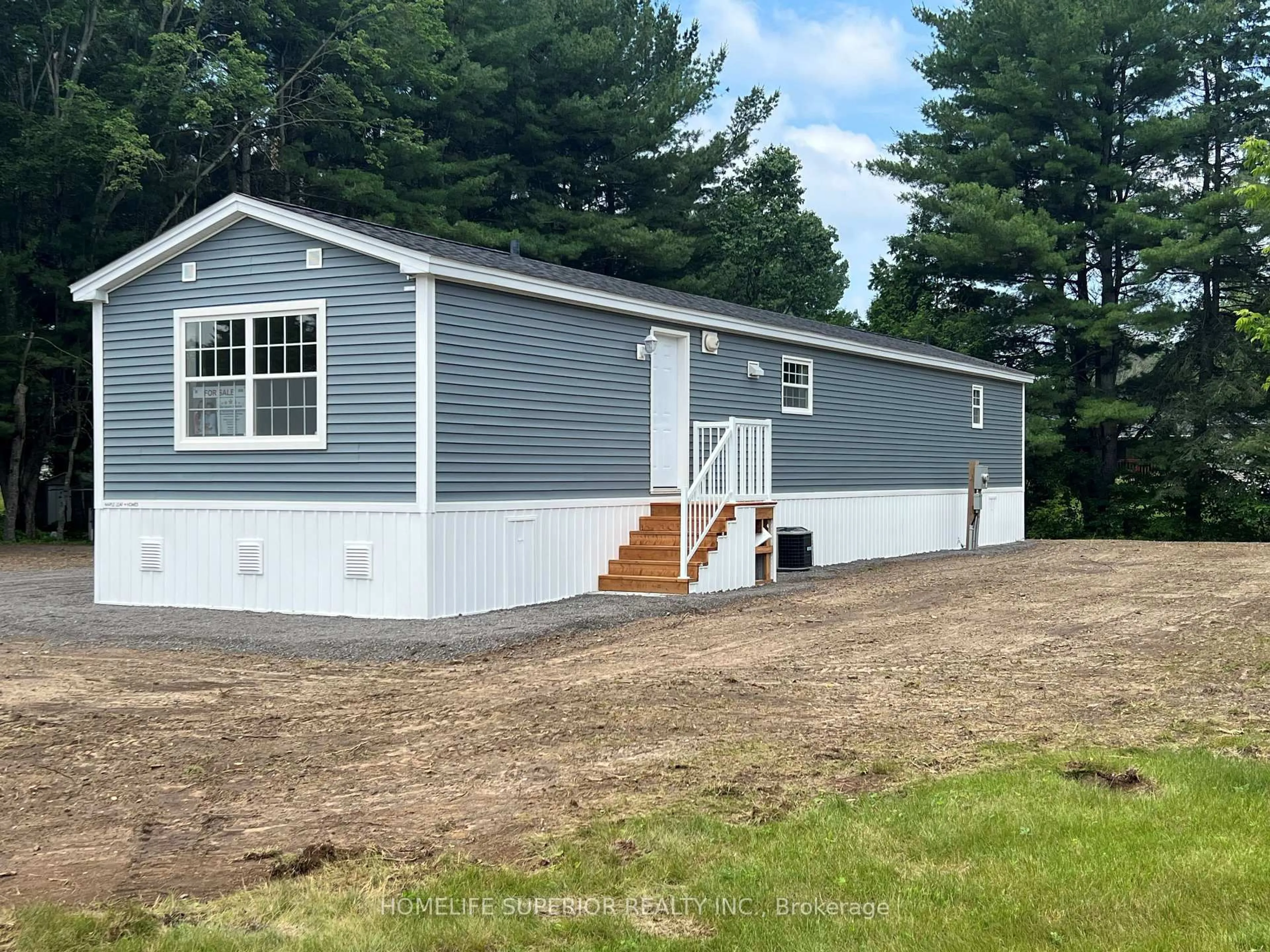 Home with vinyl exterior material, unknown for 16 Belmont St, Havelock-Belmont-Methuen Ontario K0L 1Z0