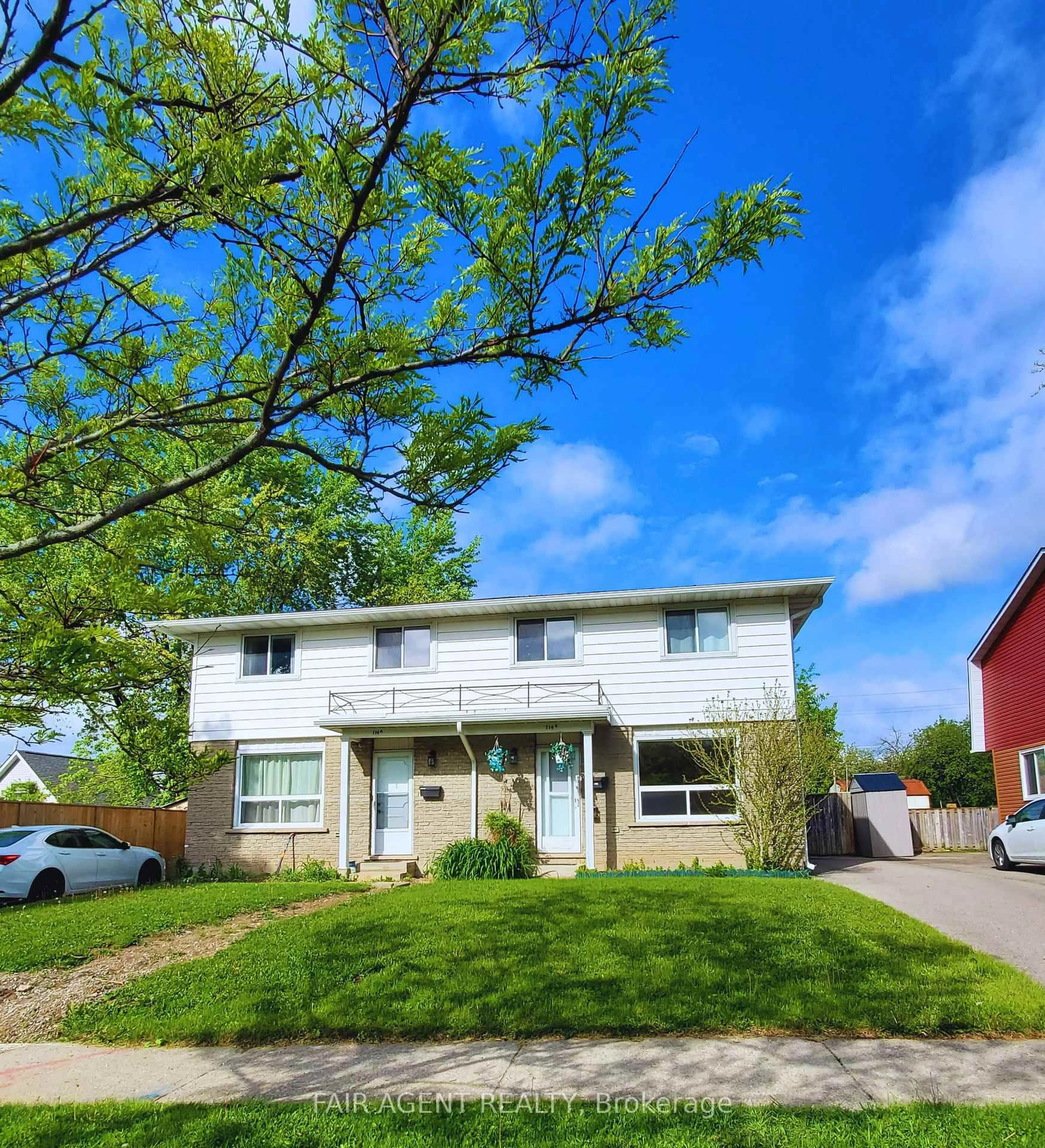 Unknown for 114 Lillian Dr #Unit B, Waterloo Ontario N2J 4J9