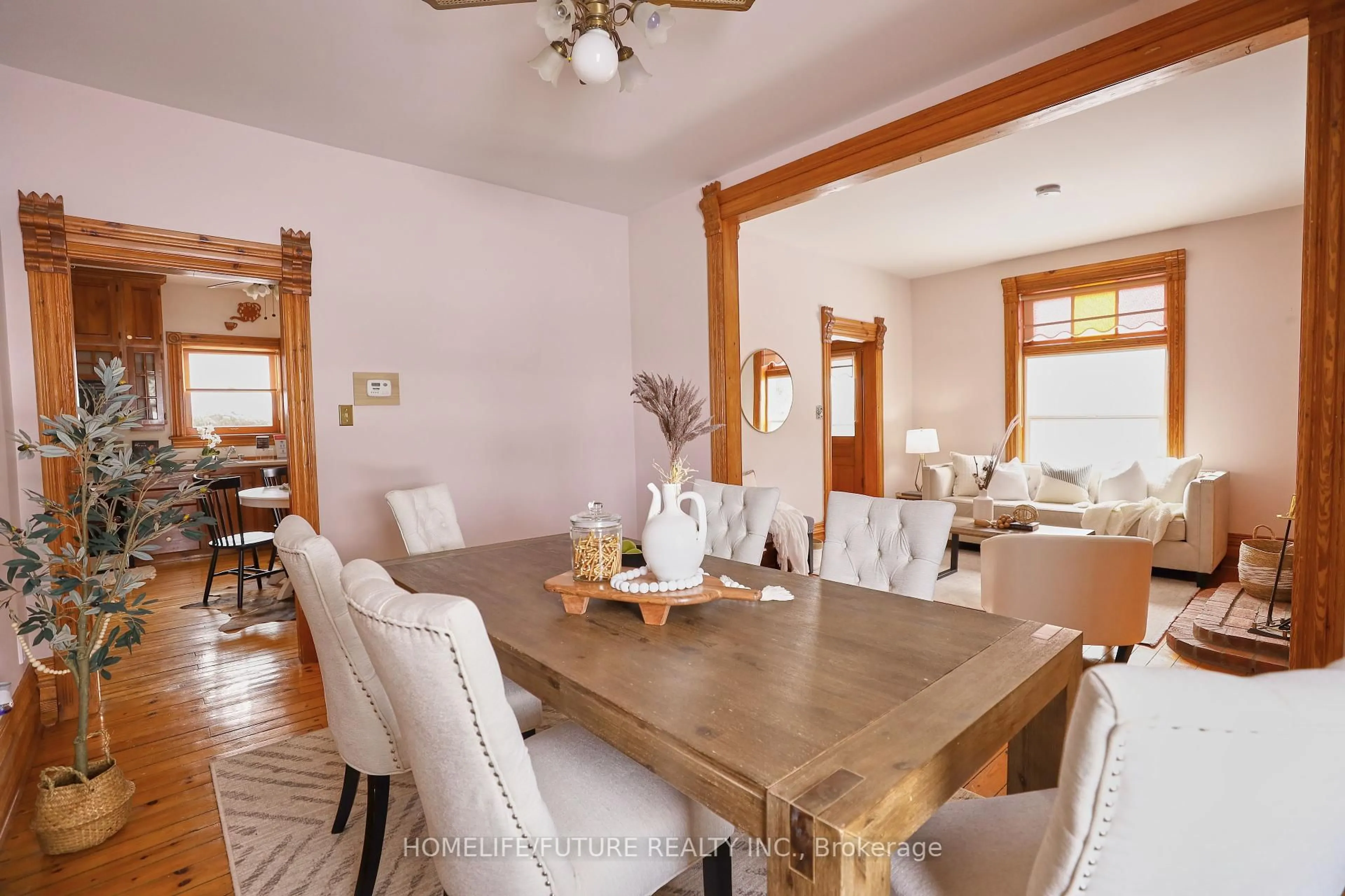 Dining room, unknown for 311589 16th Line, East Garafraxa Ontario L9W 7C7